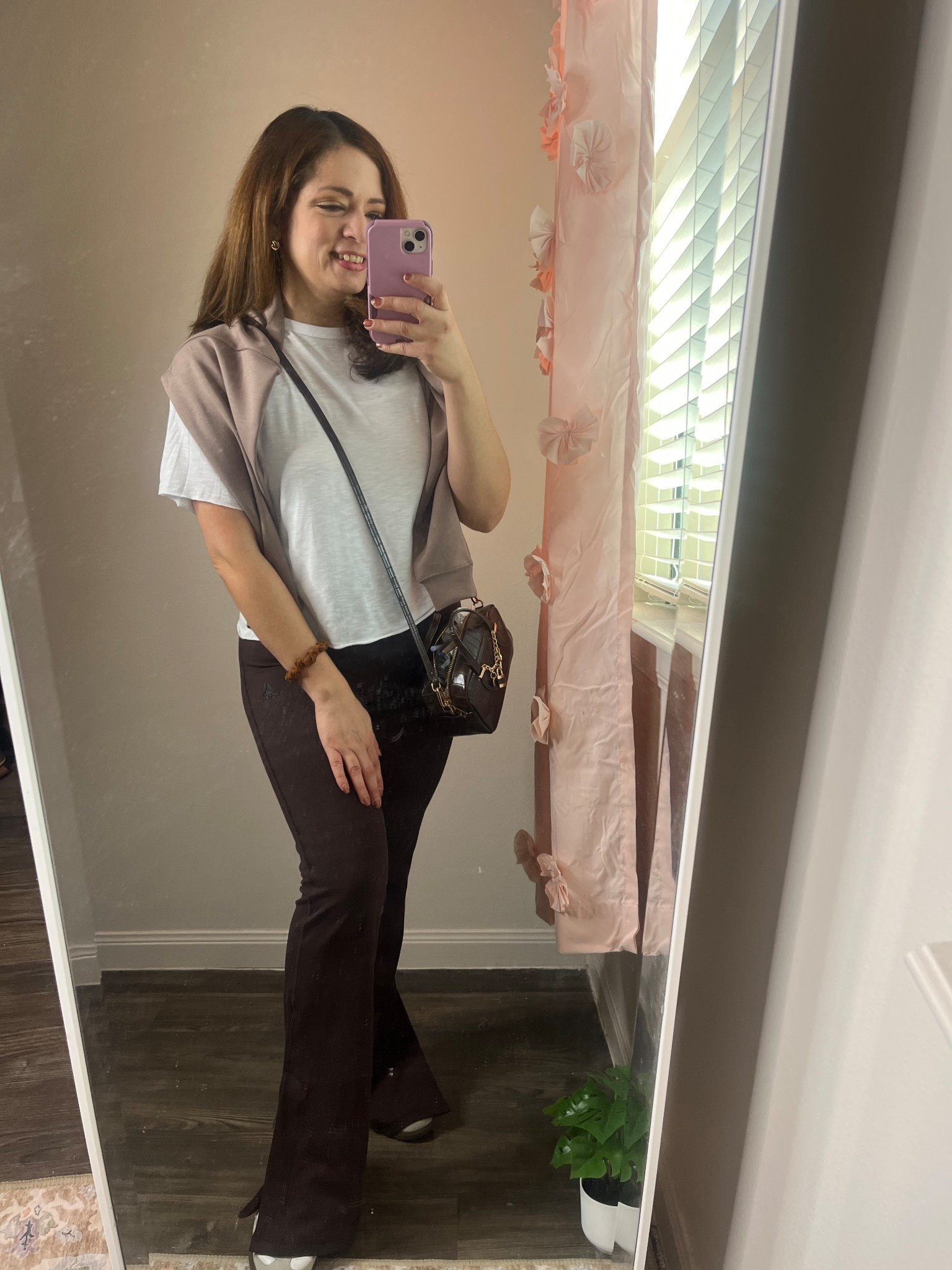 Cute cozy holiday look Walmart finds 



#LTKHoliday