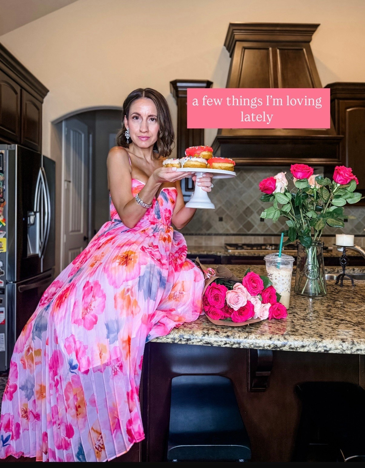 A little mix of things I’m loving lately 🤎

🍰 A cake taker that actually separates for easy storage
👗 The ASTR Bailey dress — one of my favorite petite-friendly wedding guest finds
🍩 And, obviously… donuts. 😂

A little something for the kitchen, something pretty to wear, and something sweet. You’ll find them all linked in my LTK! 🩷🩷

#LTKOver40 #LTKPetite #LTKfoodie