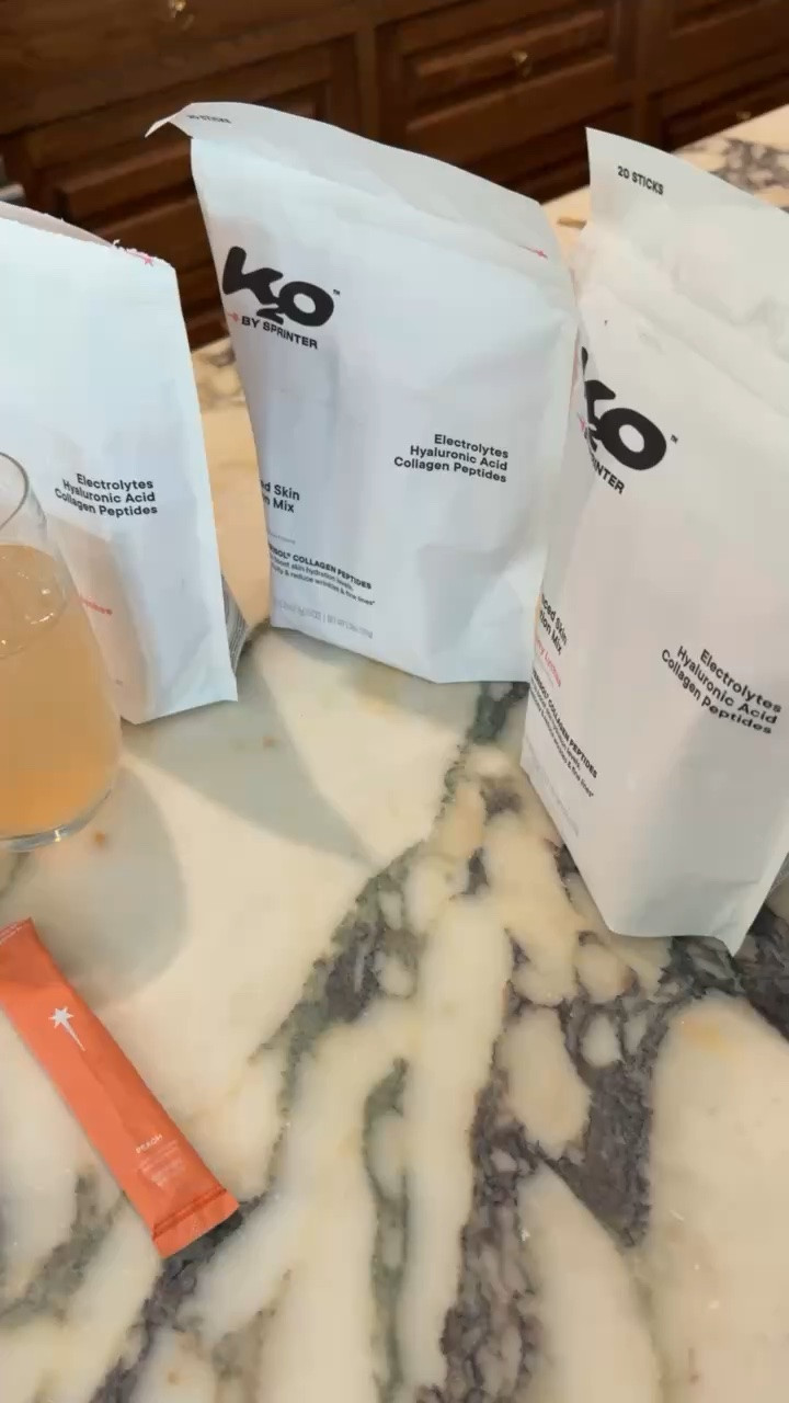 Morning in the life after camp drop off + taste test with me. ✨ k2o is now exclusively available worldwide at @iHerb. I ordered these to try because of all the beauty benefits along with the boost of hydration. I think Peach is my fav flavor! iHerb is my go to site for all things supplements & wellness with over 50,000+ choices. I was so excited to order this to try k2o because it’s not just about hydration — it’s packed with essential electrolytes, hyaluronic acid, & bioactive collagen peptides designed to support your skin from within. Music to my beauty loving ears! You can use my code: LAURENR for 15% off k2o on iHerb. I will link k2o & more favs here.