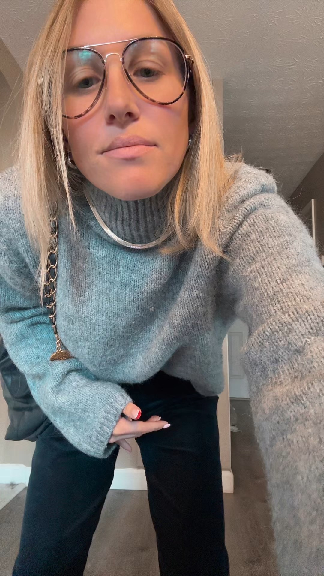 Navy blue corduroys and a thick blue sweater

#LTKPetite #LTKFindsUnder50 #LTKmomlife