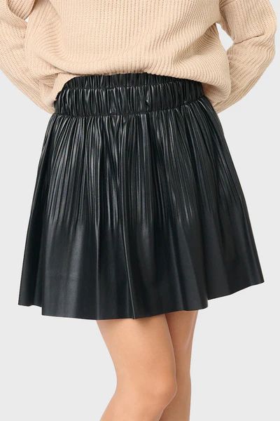 Dolce Cabo Vegan Leather Short Pleated Skirt | Gibson