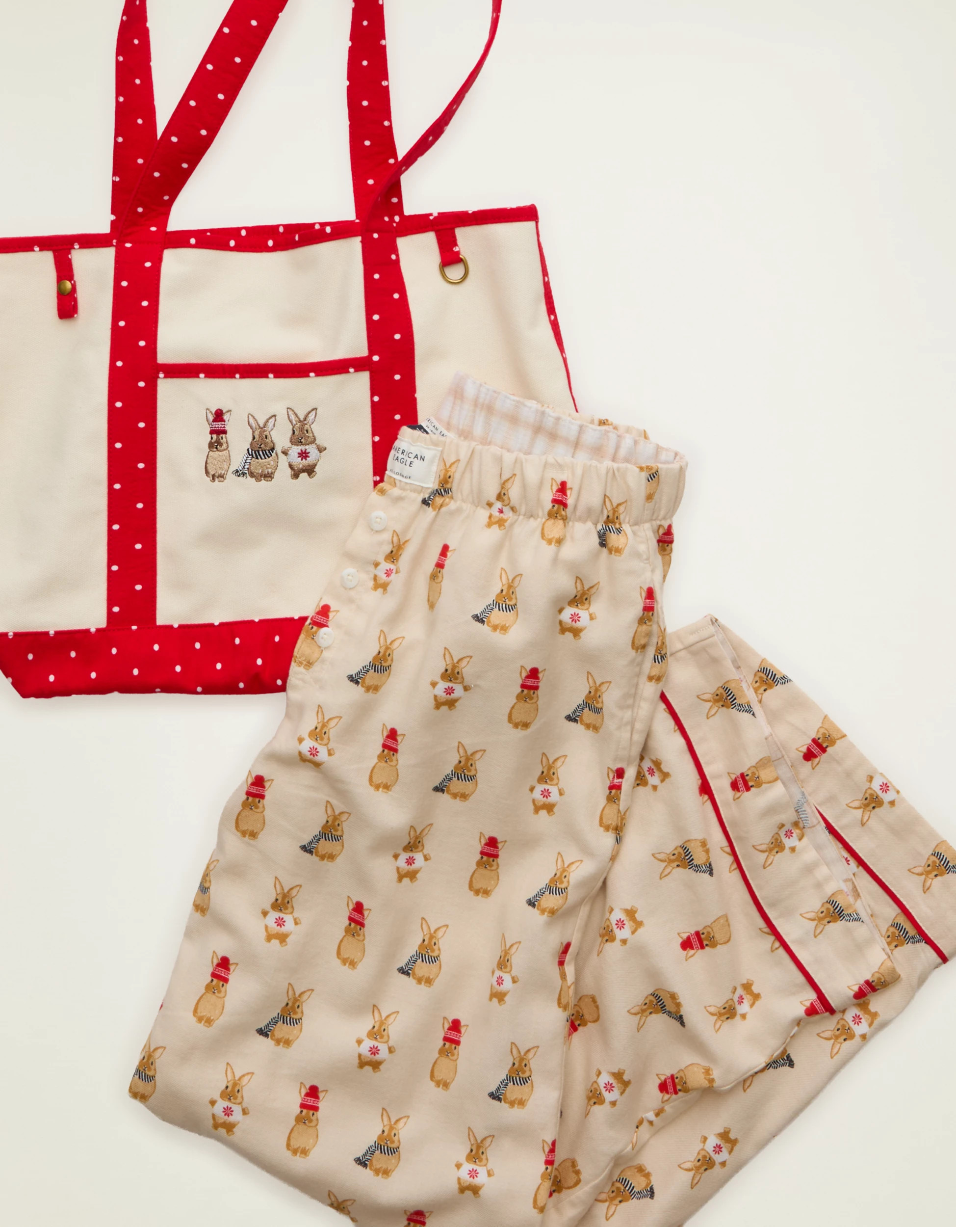 AE Off-Duty Graphic Tote Bag | American Eagle Outfitters (US & CA)
