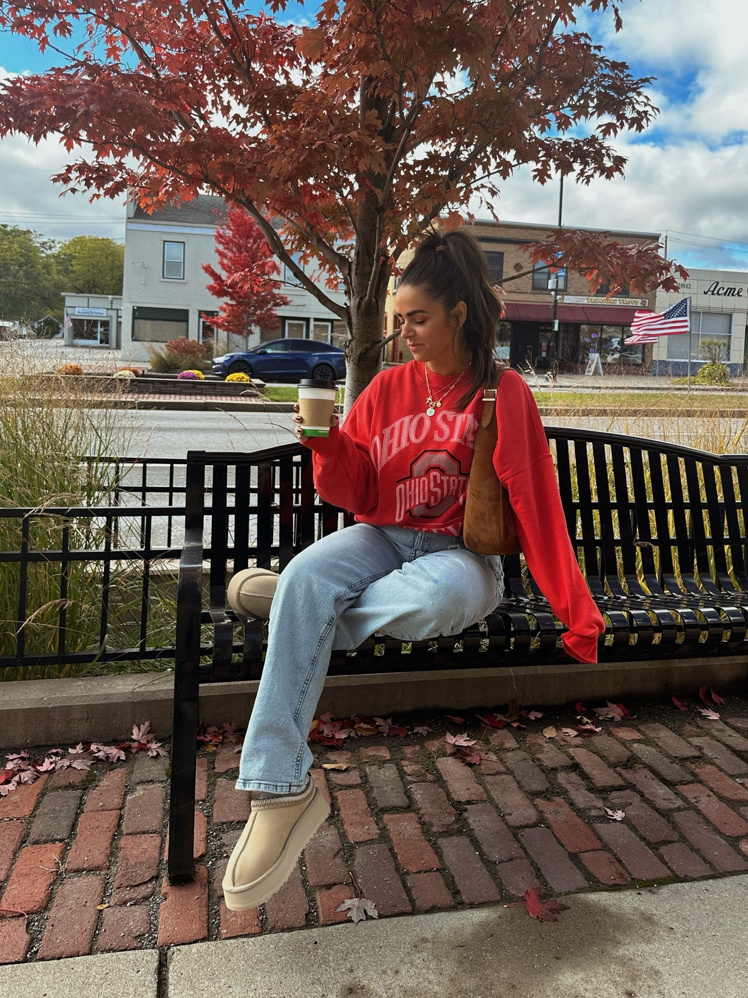 Cozy crewnecks for fall 😍

#LTKSeasonal #LTKFindsUnder50 #LTKStyleTip