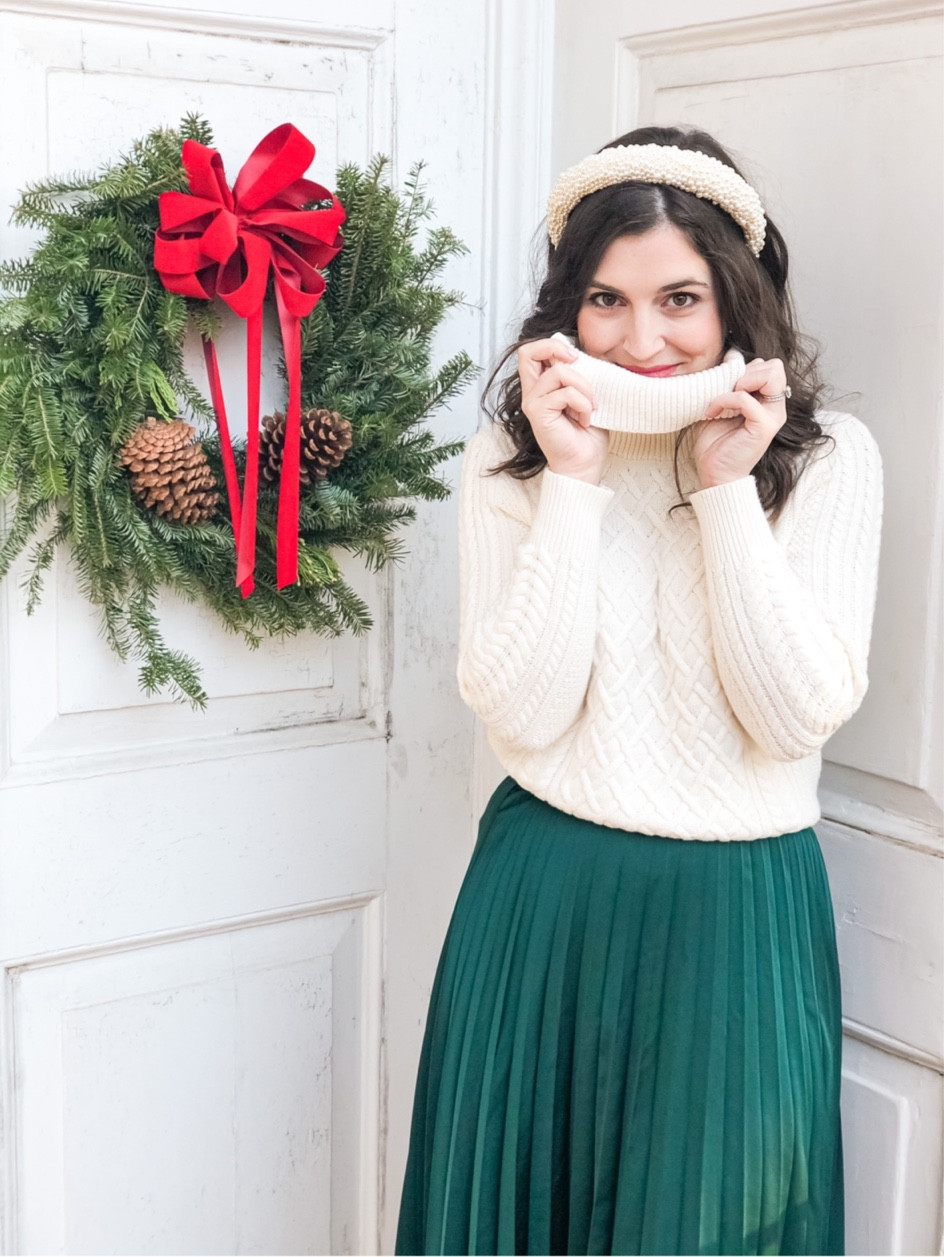 Turtleneck season!🎄❤️

#turtlenecks #sweaterseason #grandmillennials #grandmillennialstyle

#LTKstyletip #LTKsalealert #LTKunder100