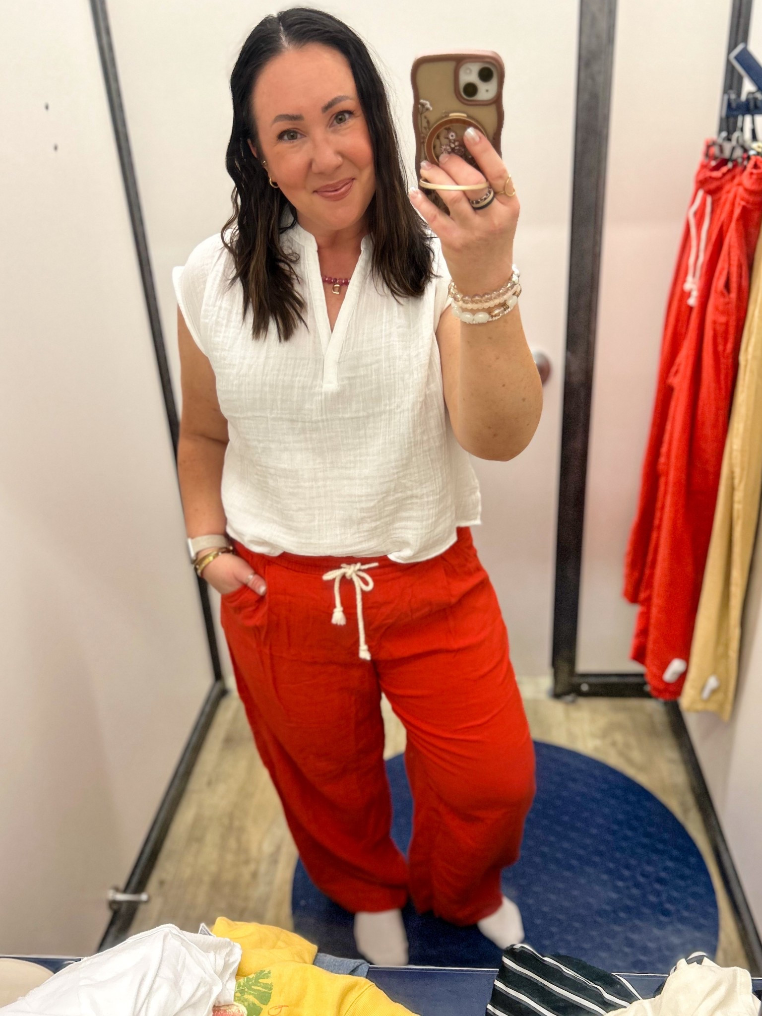 It’s 50% off at Old Navy! The comfiest gauze pieces! Medium top. Runs big. Large regular pants. These run small in the waist. Prefer the xl! 

#LTKOver40 #LTKMidsize #LTKSaleAlert