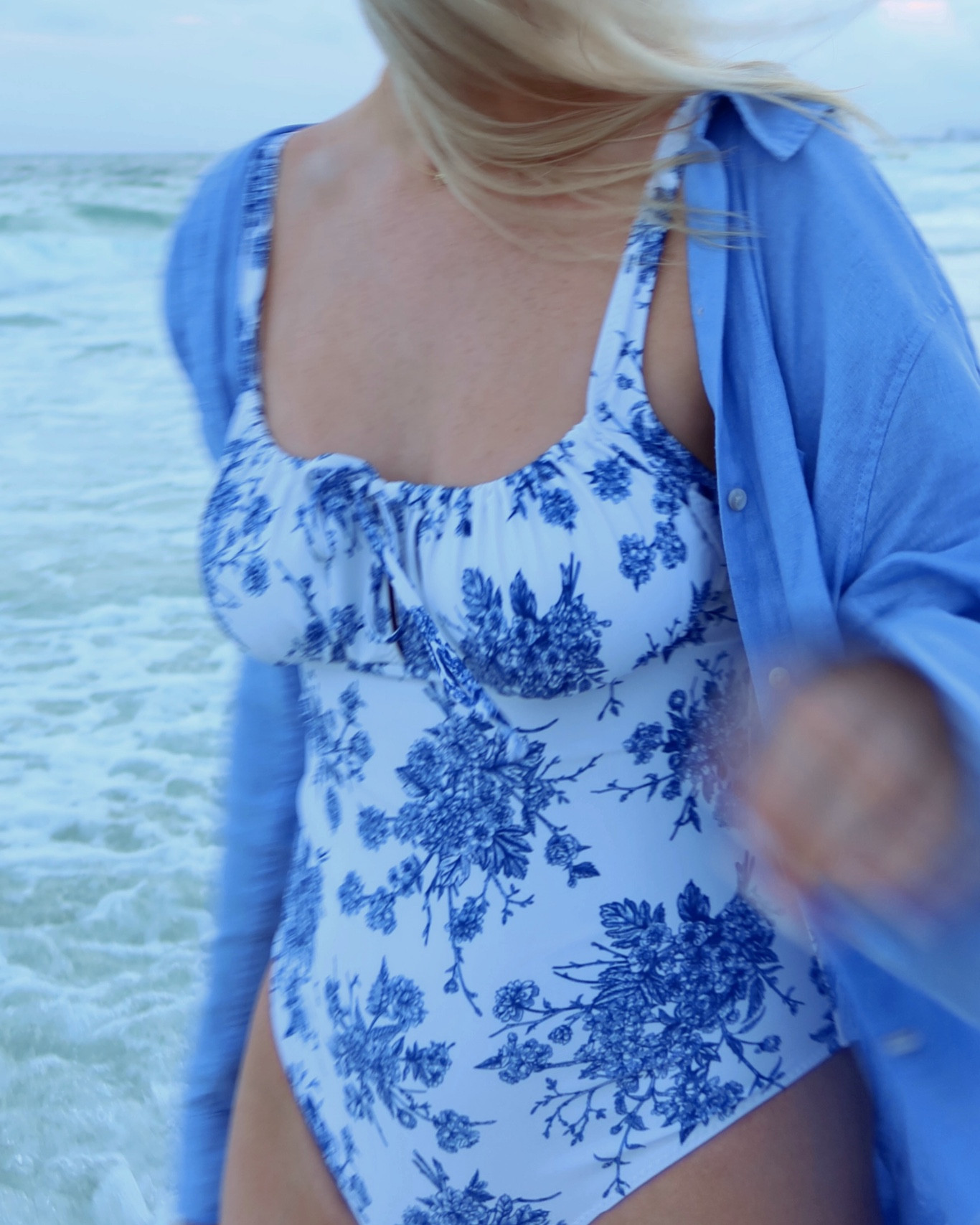 One piece bathing suit 

#LTKSeasonal #LTKFindsUnder100 #LTKStyleTip