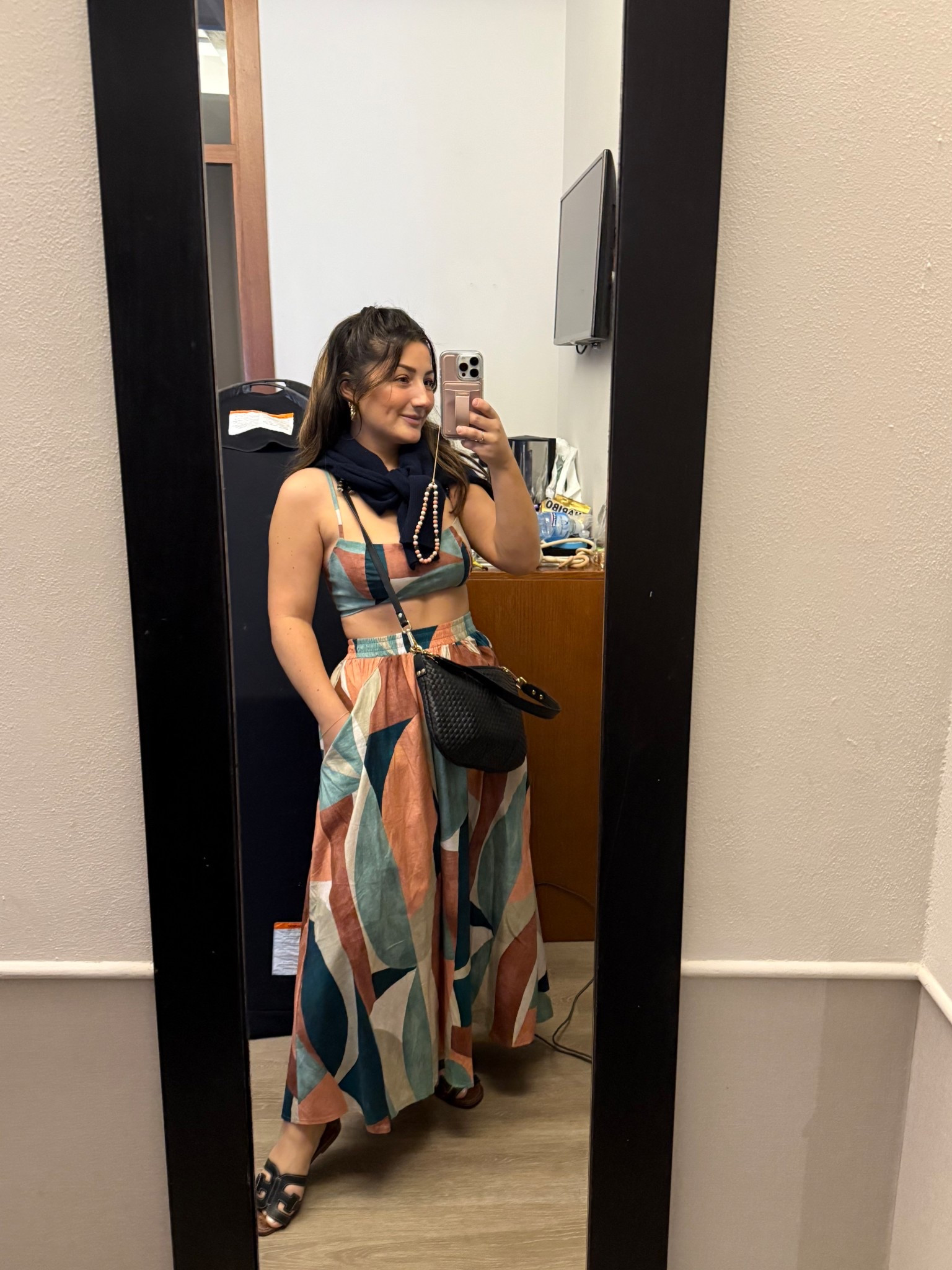 Sweater size xs 
Top size small
Skirt size small

5’0” 140lbs 

#LTKPetite #LTKFindsUnder50 #LTKTravel