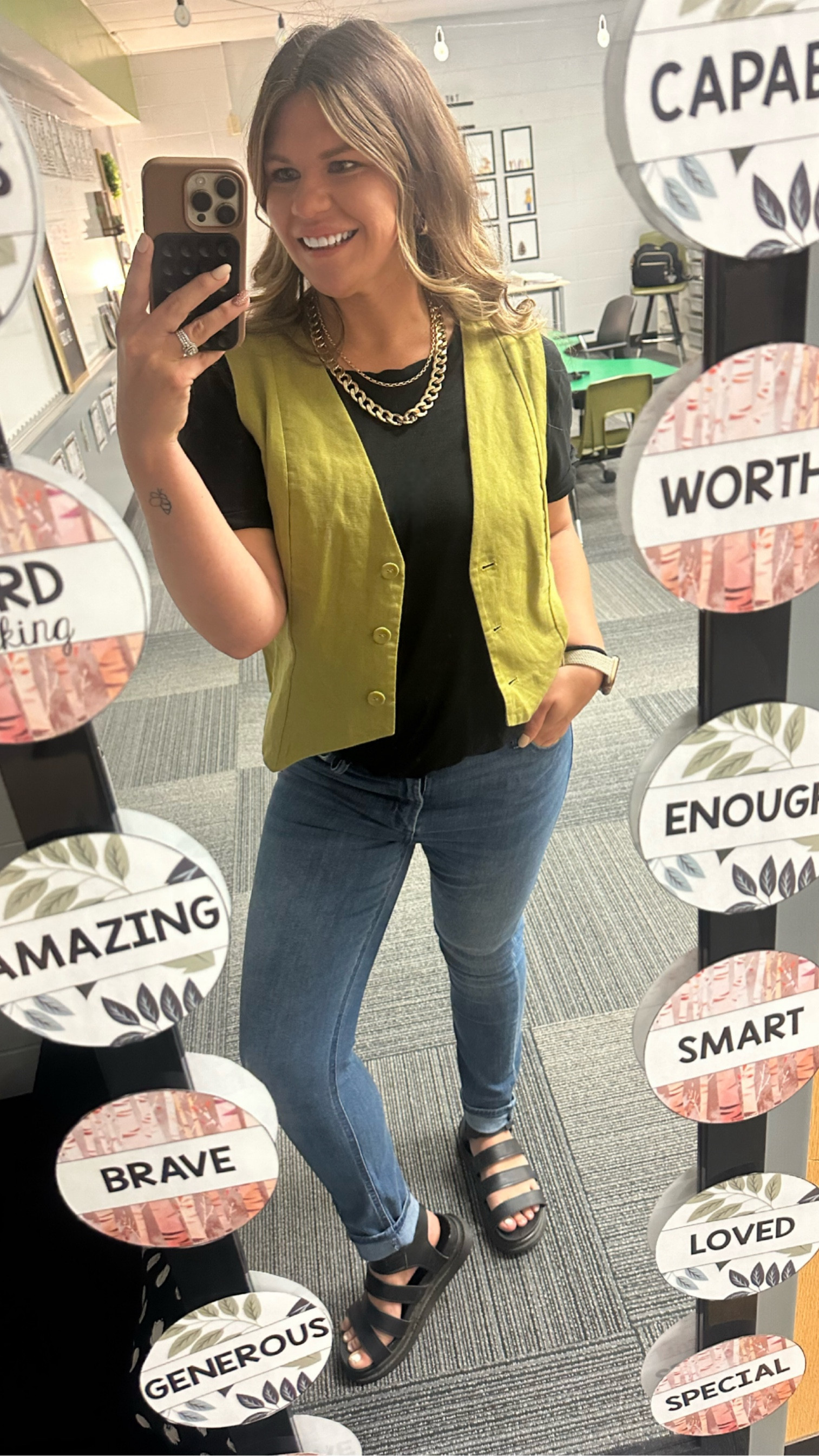 Casual workwear 
Teach ootd
Vest outfitt

#LTKWorkwear #LTKSaleAlert #LTKFindsUnder50