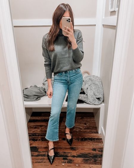 Sweater and jeans are on sale 20% off with code LTK20. Wearing medium in sweater and size 26 in jeans. 

#LTKSeasonal #LTKsalealert #LTKxMadewell