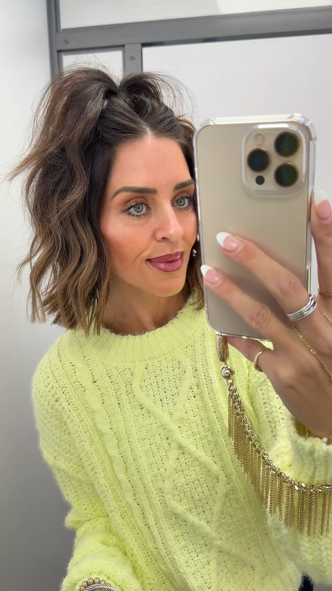 New cozy winter arrivals!!
Cardigan - size S
Butter yellow half zip - size L
Shorts - size M
Brown set - top (S), pants (M)
Sweaters - size S
Sweatshirts - sized to an XL



#LTKFindsUnder100 #LTKSaleAlert #LTKFindsUnder50