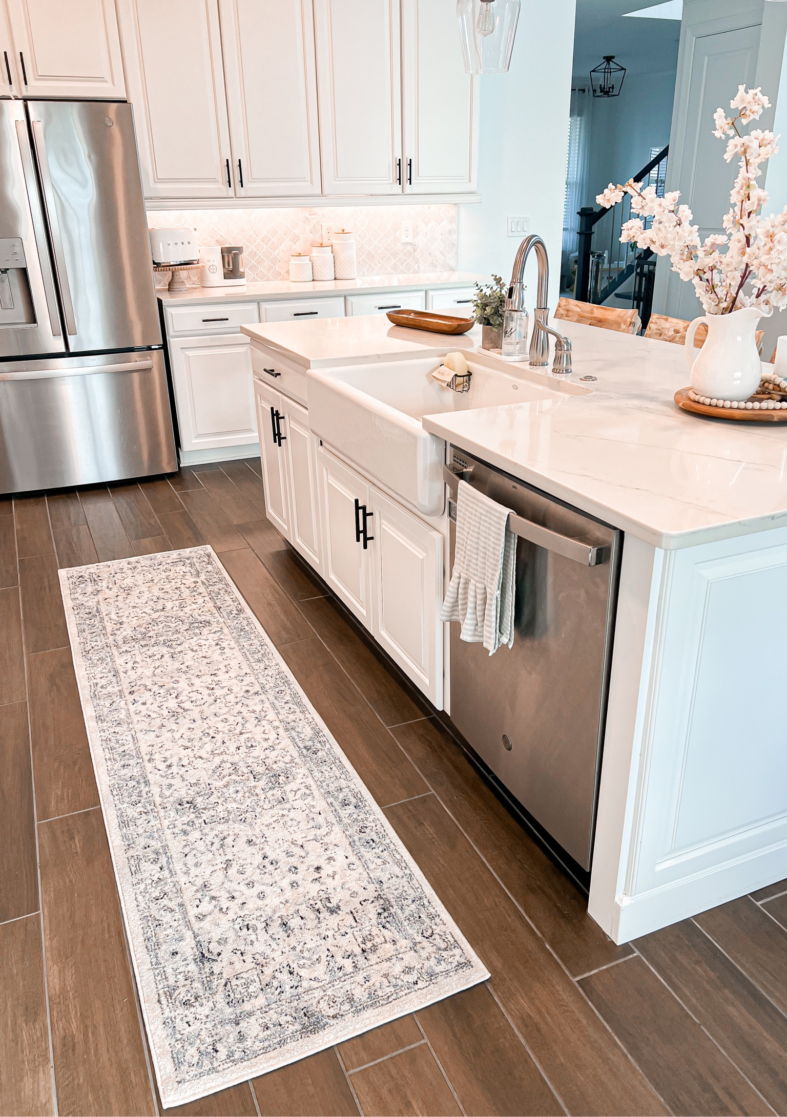 New kitchen rug runner on SALE! Plus kitchen decor 

#LTKhome