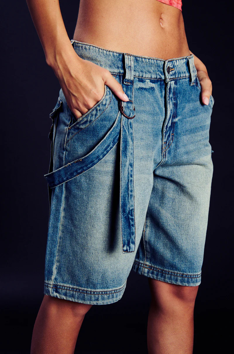 BABY ITS YOU DENIM SHORT | AKIRA