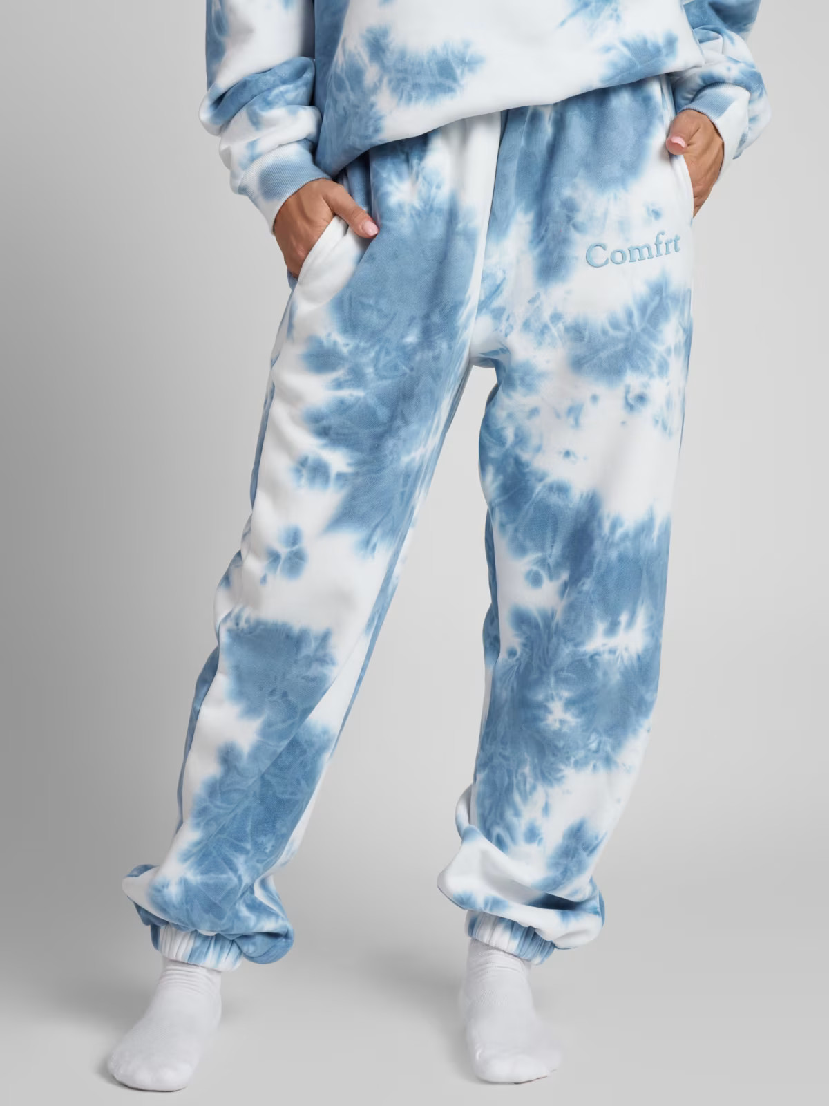 Minimalist Sweatpants — Comfrt | Comfrt