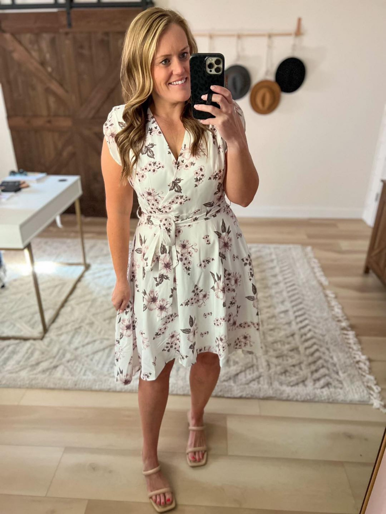 Floral dress 

Fits TTS 

fall outfits  fall fashion  wrap dress  heels

#LTKshoecrush #LTKstyletip #LTKSeasonal