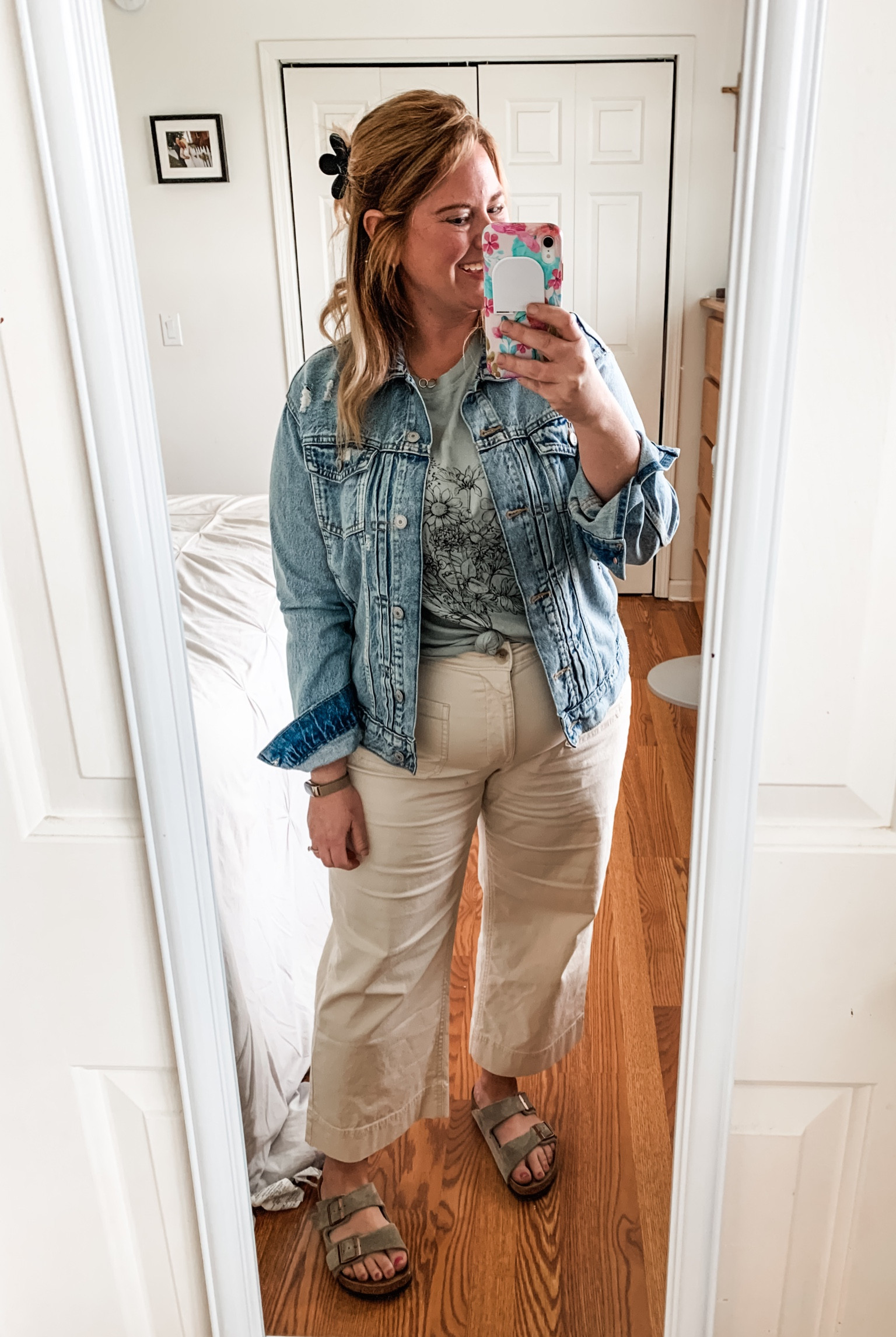 Teacher outfit!

Jean jacket - large
Target tee - sized up to XL for extra room
Wide leg corps - 14 petite, run a little big 
Birkenstocks 

#LTKworkwear #LTKmidsize #LTKxTarget