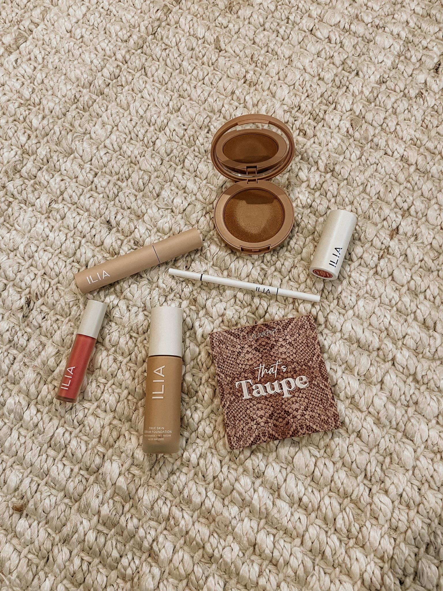 All my favorite makeup products💄💋

#LTKBeauty #LTKSeasonal #LTKWedding