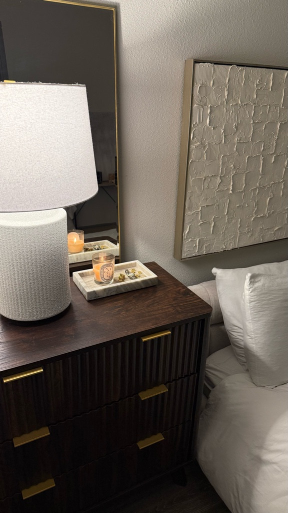 Everything linked in my bio! The most gorgeous, modern nightstands from Amazon. They're giving Restoration Hardware, All Modern, or CB2 vibes but without the price tag. ✨

#amazonhome #amazonhomefinds #nightstand #amazonfurniture #interiordesign

#LTKHome