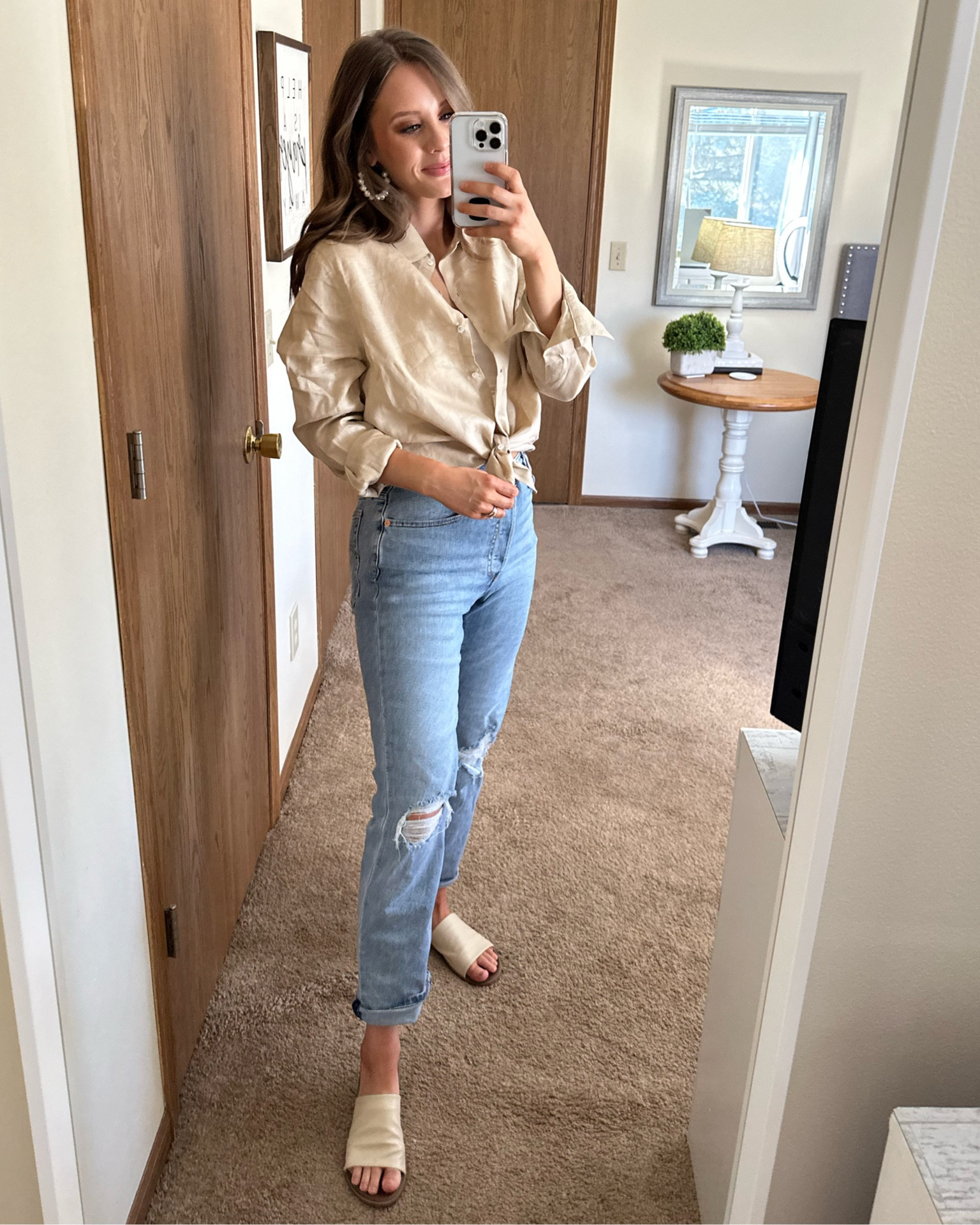 Showpo linen button down. Wearing a size small 