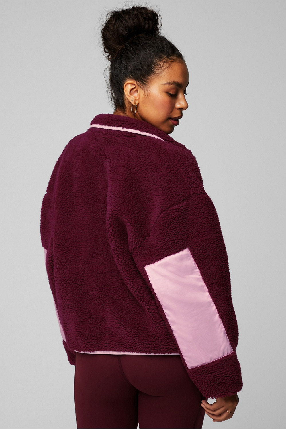 Tahoe Teddy Jacket | Fabletics - North America