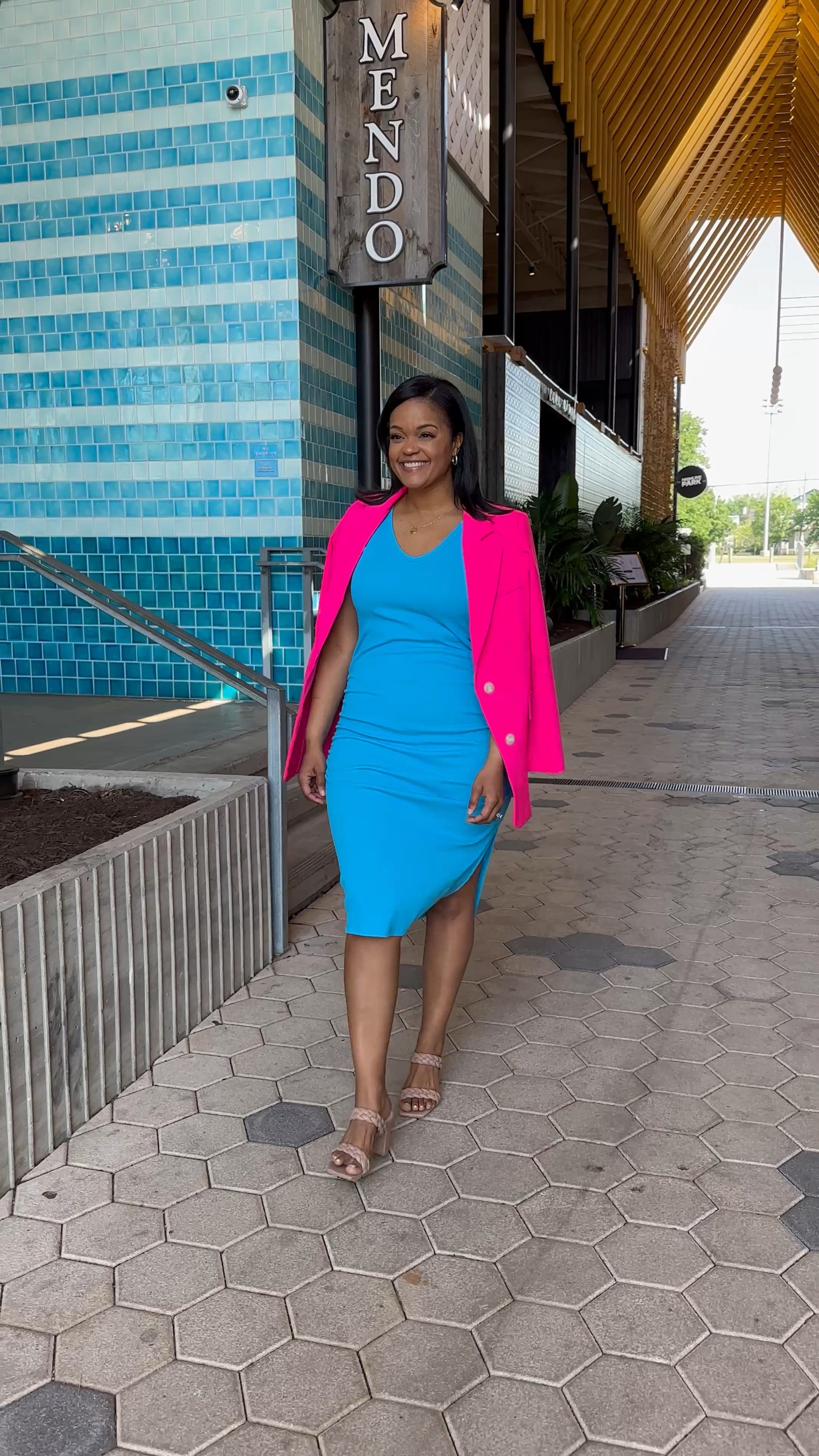 This dress and jacket scream SUMMER

Dress, blazer, pink blazer

#LTKcurves #LTKunder50 #LTKsalealert