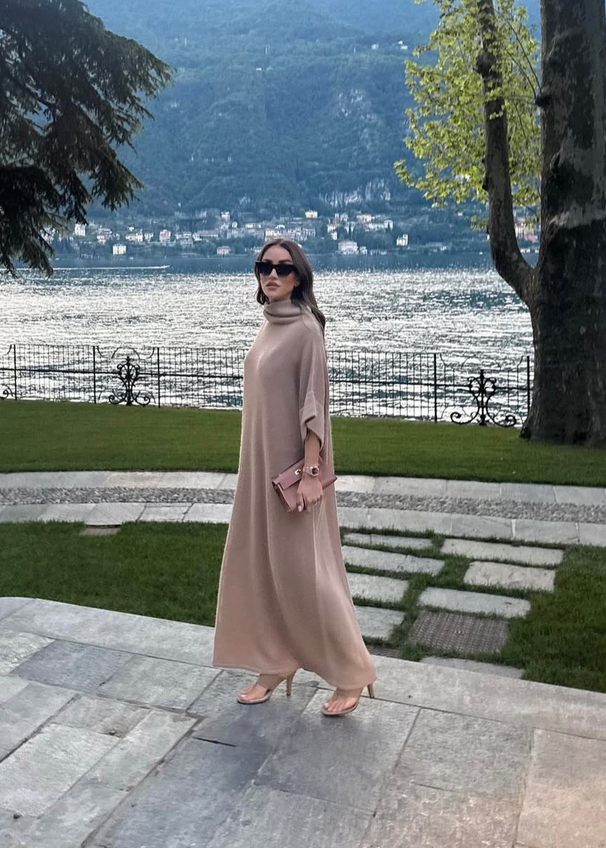 The perfect outfit for a spring dinner. Obsessed with this The Row dress! ✨

#LTKSeasonal #LTKItBag #LTKStyleTip