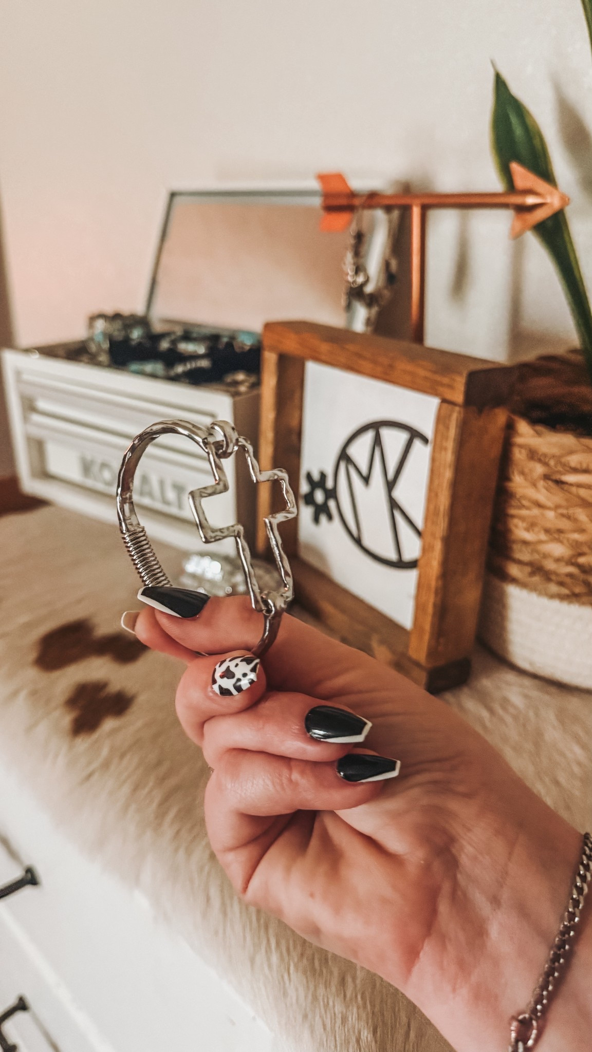 The cutest cross bangle bracelet ✝️🤍

#LTKootd #LTKSeasonal #LTKSpringSale