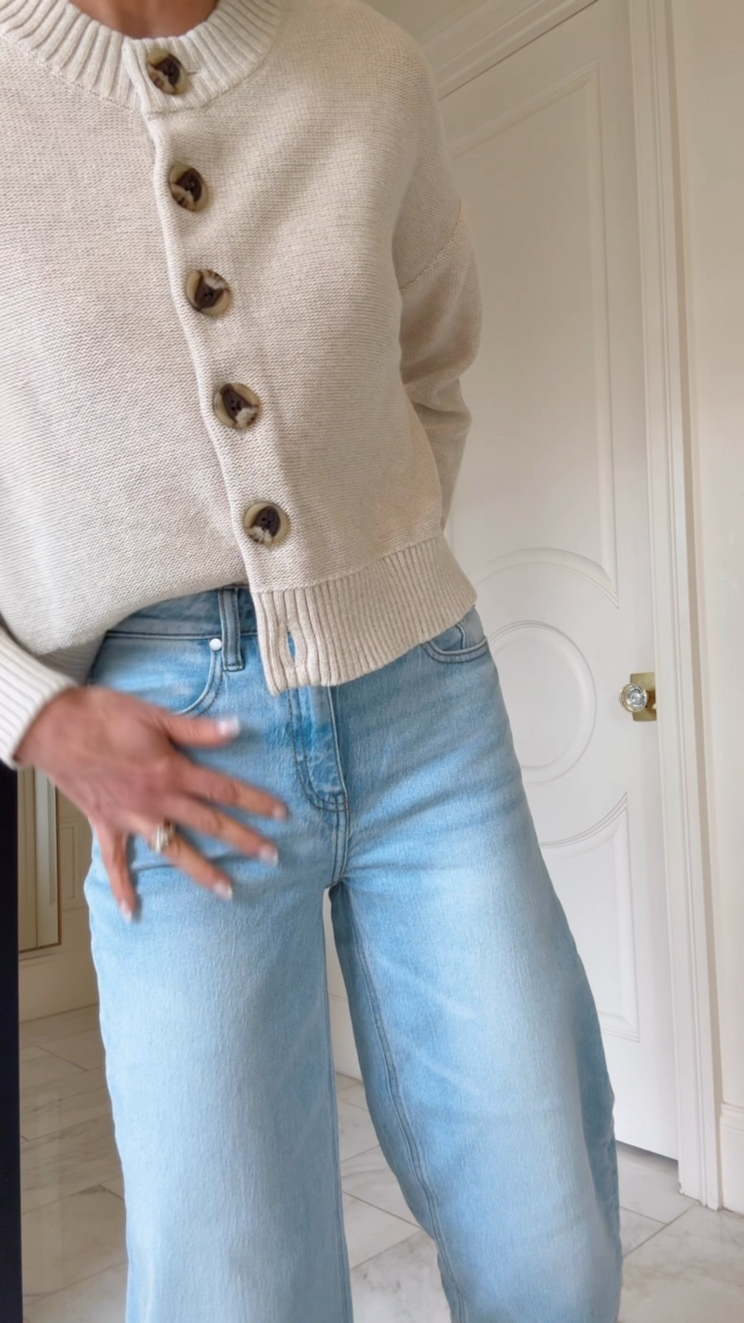 Back in stock! These $50 @Quince barrel jeans. These are giving mother vibes for a fraction of the price. Fit tts #quincepartner