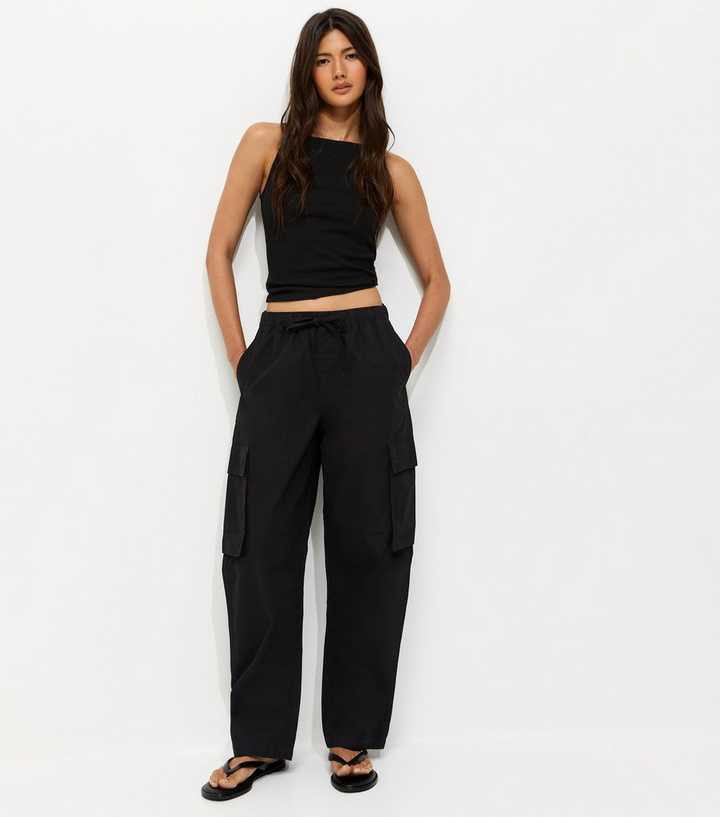 Black Barrel Leg Utility Cargo Trousers | New Look | New Look (UK)
