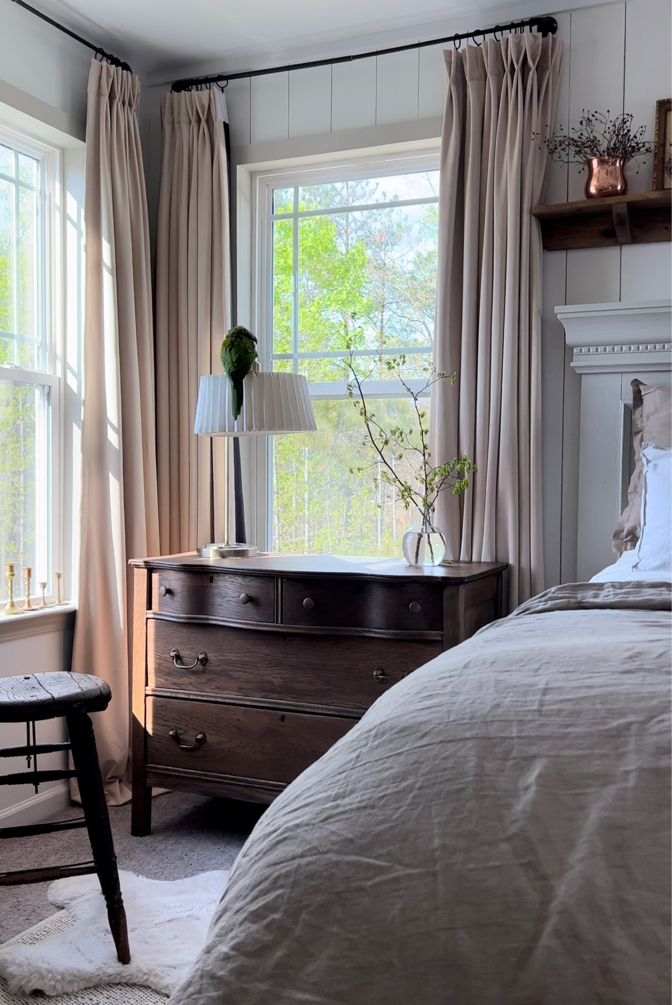 Curtarra curtains
Elma in beige
Black lining added
Double pinched pleats 

Use Emi10 at checkout for 10%

#LTKhome