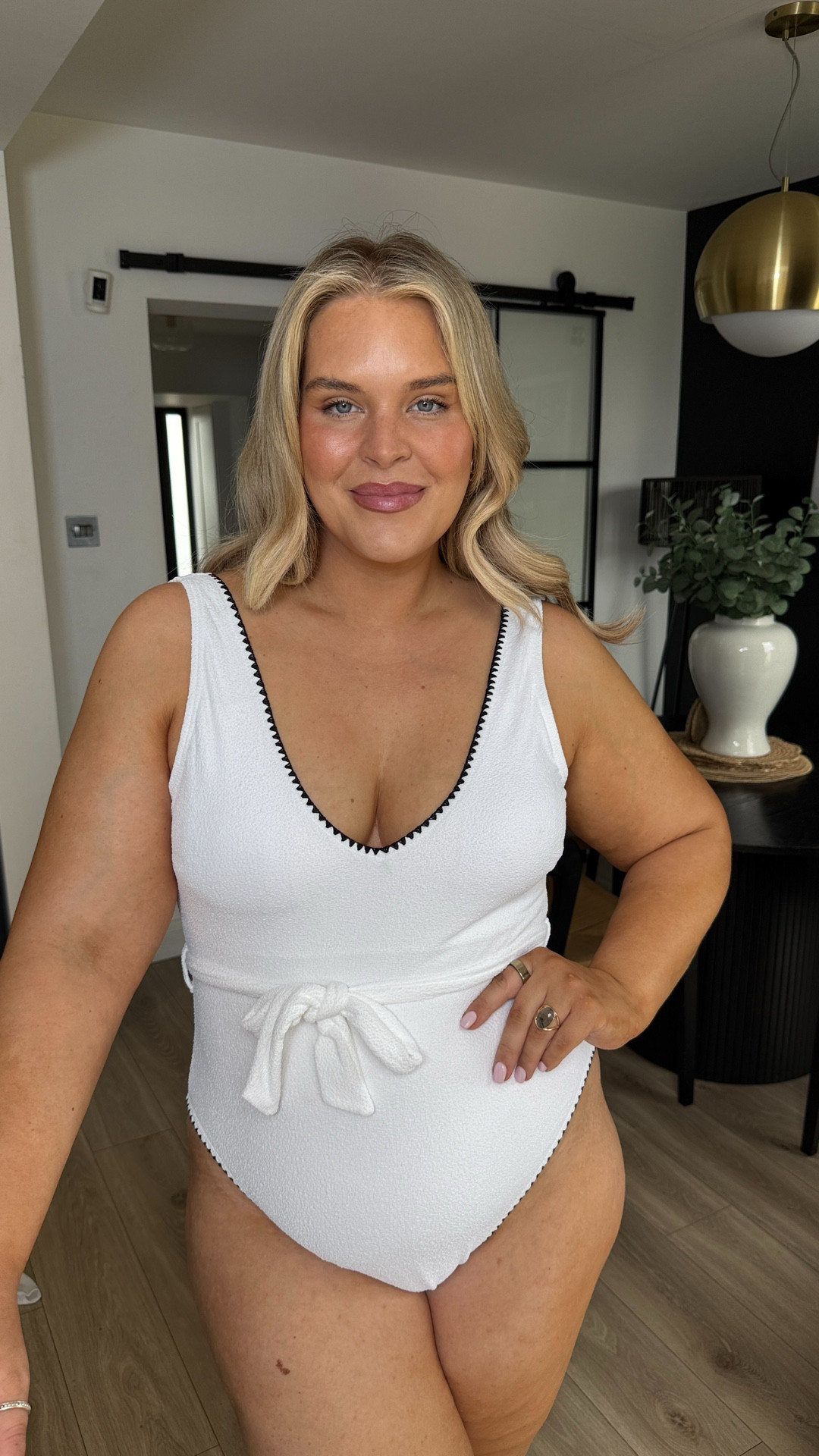 NEW LOOK!! The absolute goat for gorge swimwear!!! I wear a 16 in the swimsuit!! Mine is from the tummy control section, I have also linked some similar in different colours! 🫶🏻

#LTKsummer #LTKswimwear #LTKcurves