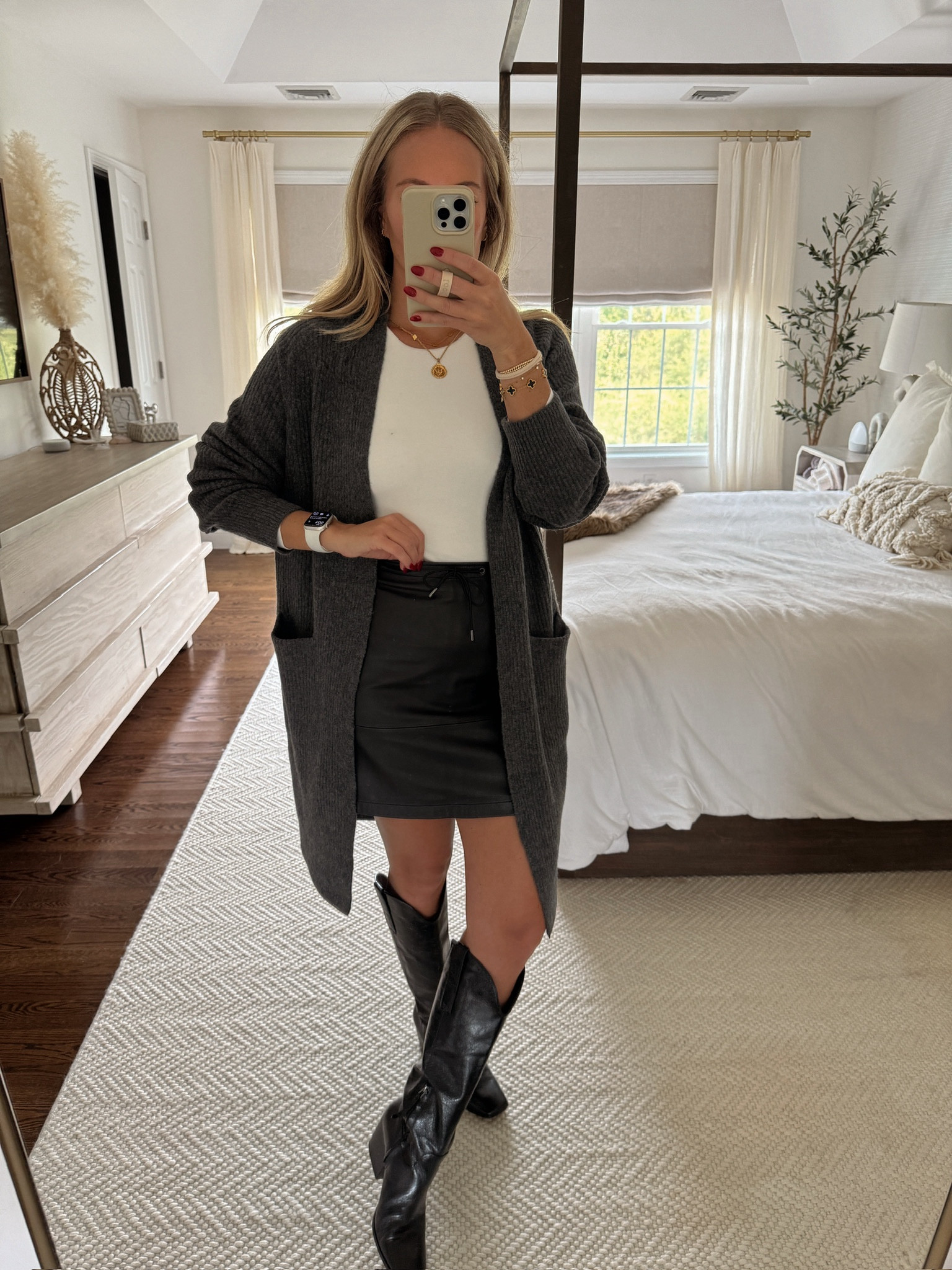 My Target Haul 🍂 fall fashion is in full force. Love all these styles for an effortless look!

Target find, target style, target clothes, target sweater, September style, fall style, affordable fashion, fall outfit, Thanksgiving outfit 



#LTKSeasonal #LTKFindsUnder50 #LTKStyleTip