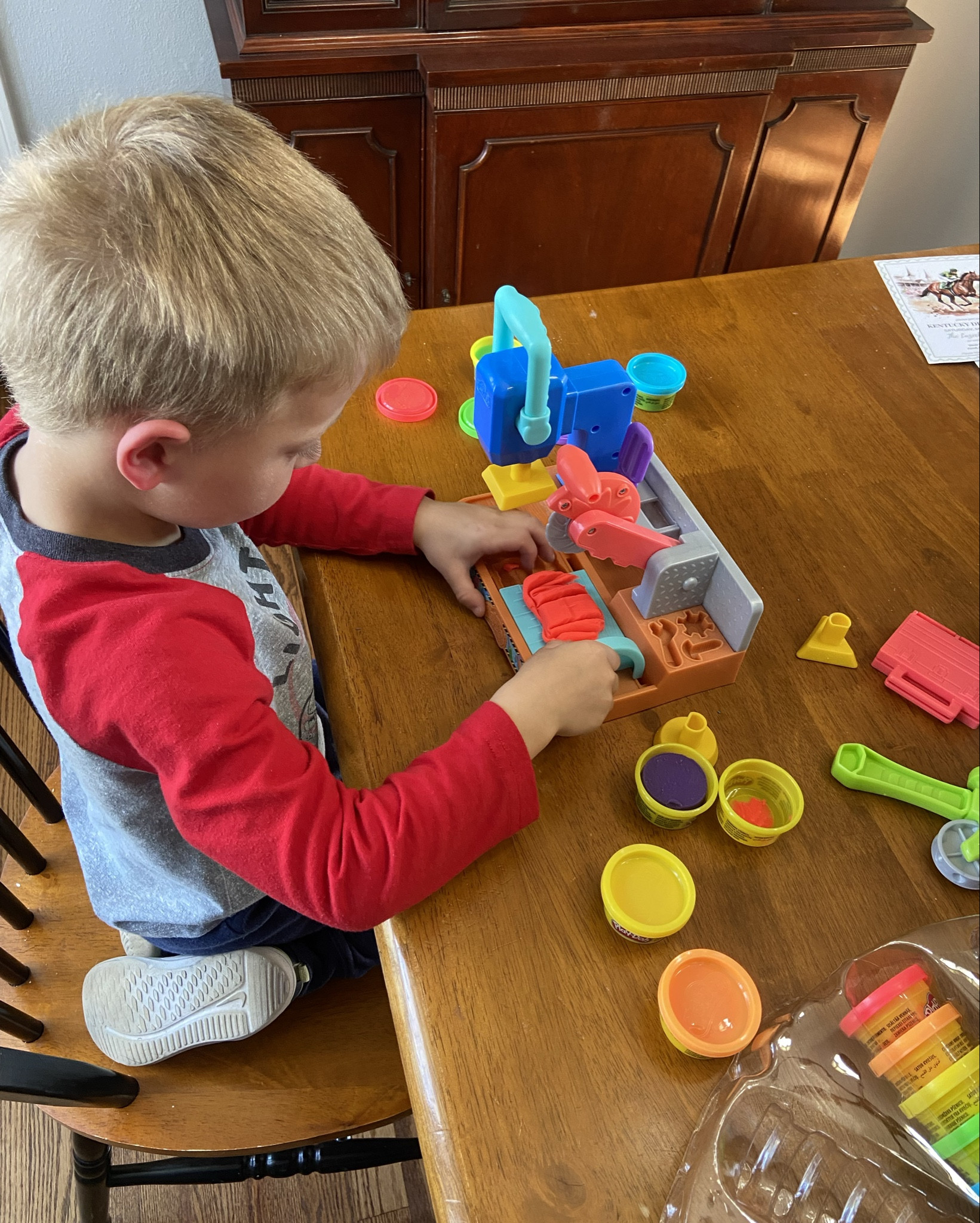 Toddler - $20-  I love this playdoh set because of the creativity it promotes and how it works on hand strength. This has been a huge hit; he plays with it so well all without my help! 


#playdoh #workbench #imaginaryplay #creativeplay #target #under20 #budgetfriendly #giftforkids #toddlergift 




#LTKKids