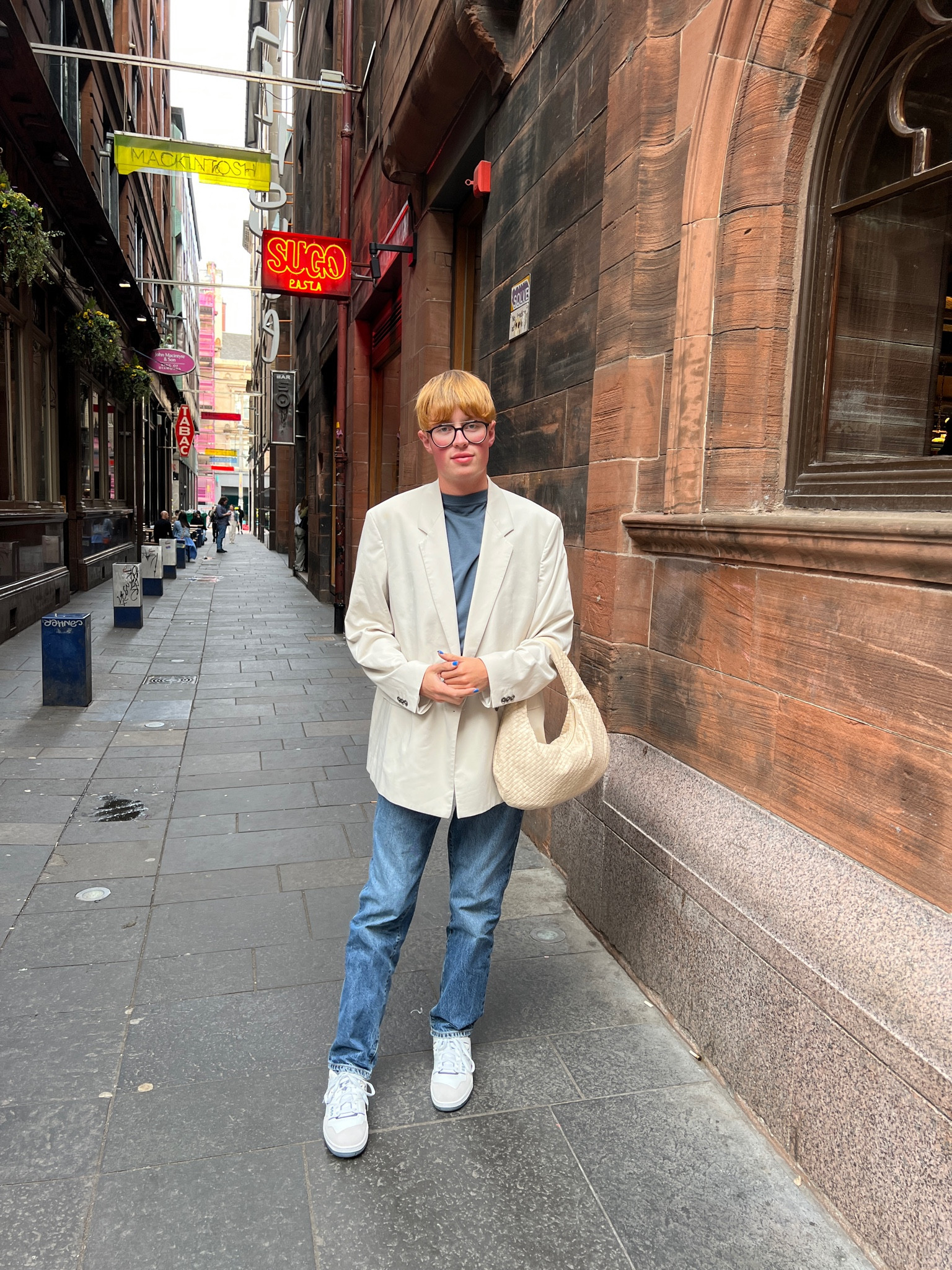 neutral and minimal 90s style outfit! Oversized blazer with some blue jeans and cool trainers 

#LTKshoecrush #LTKSeasonal #LTKstyletip