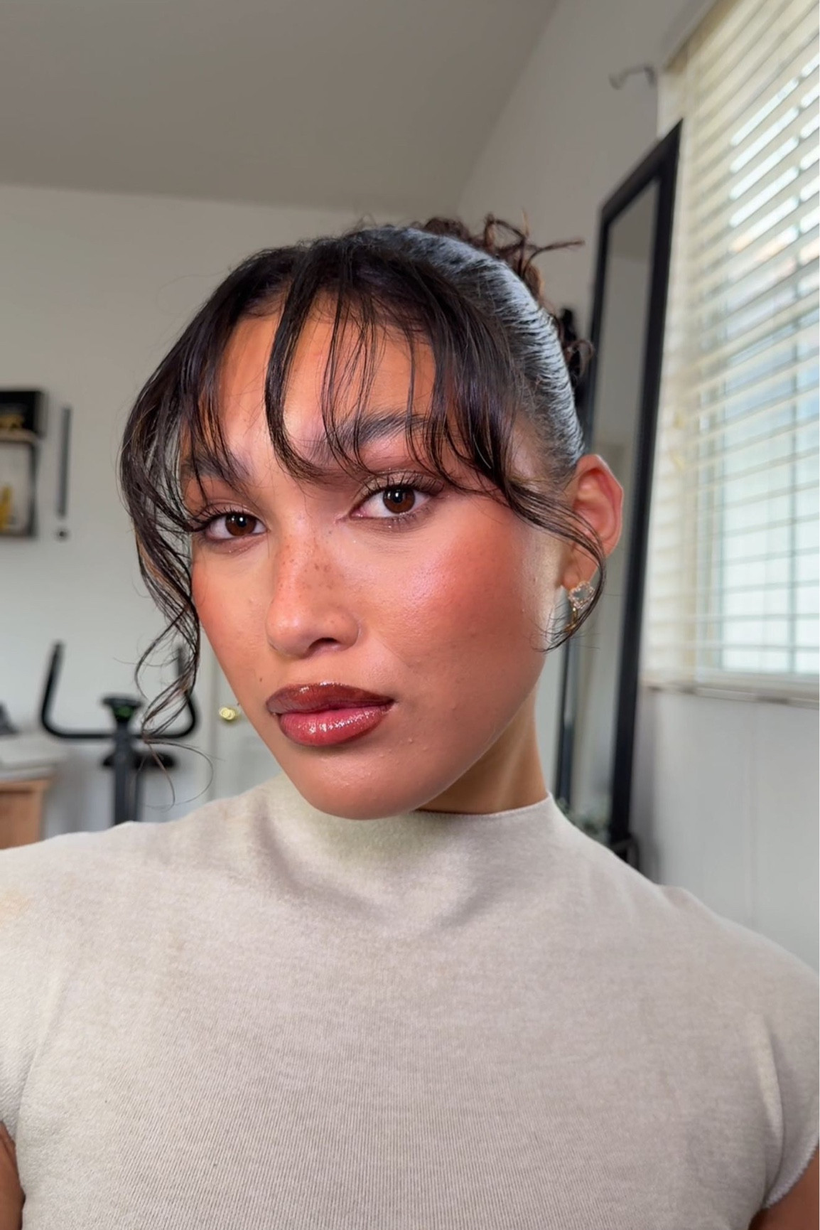 Christmas glam with me♥️ merry Christmas and happy holiday to everyone here, grateful for all of you !!

products will be linked on LTK!