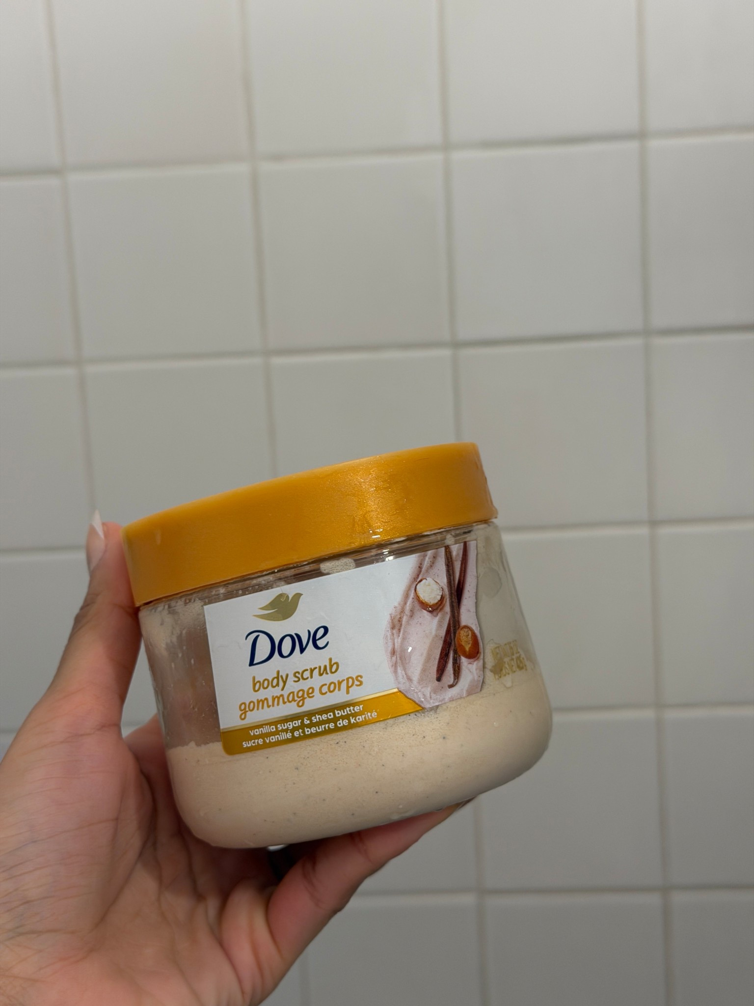 I’ve been loving this gentle body scrub from Dove 🧼 smells like vanilla sugar and shea butter 

 

#LTKBeauty #LTKselfcare