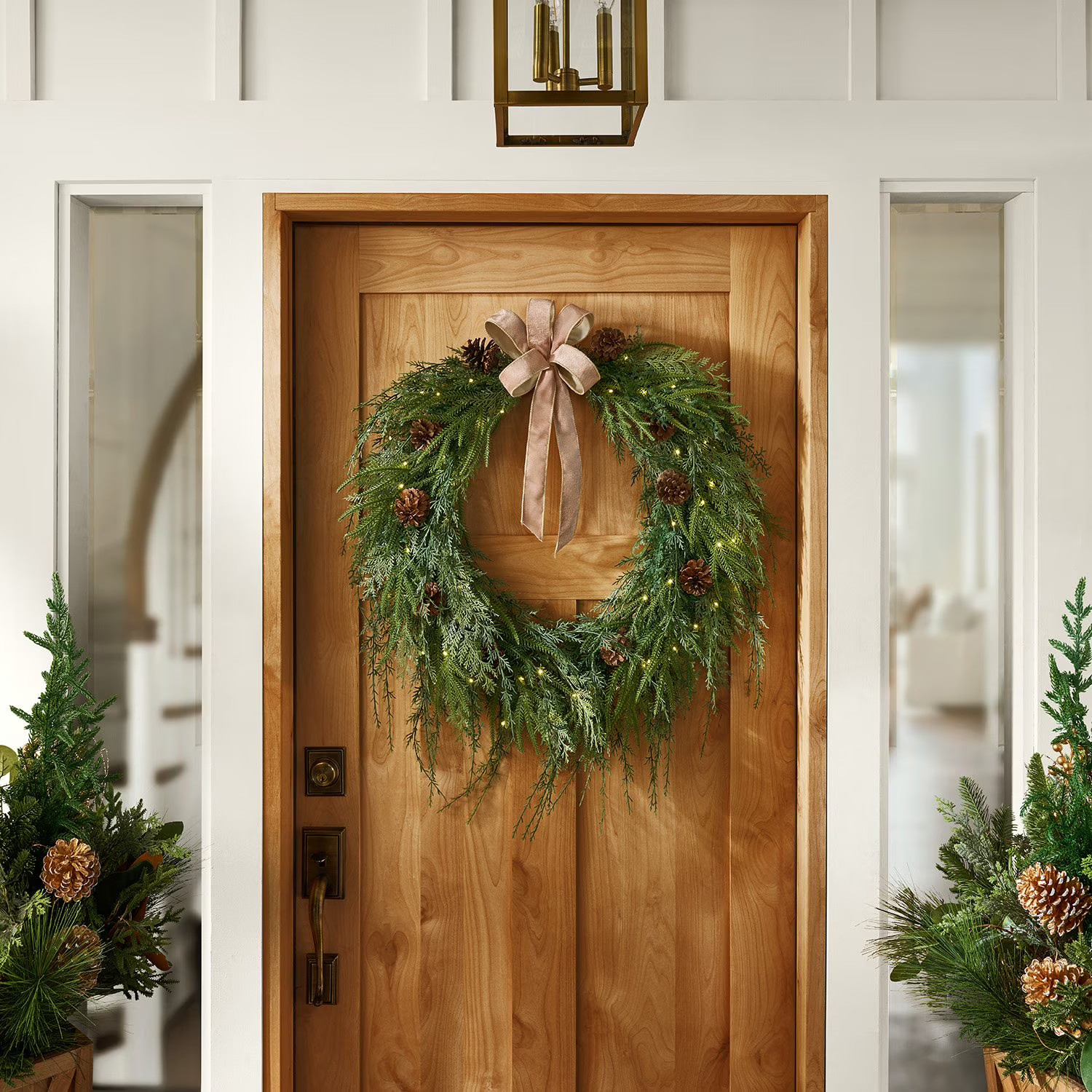 Member's Mark 32" Pre-Lit Natural Cypress Wreath with Pinecones | Sam's Club