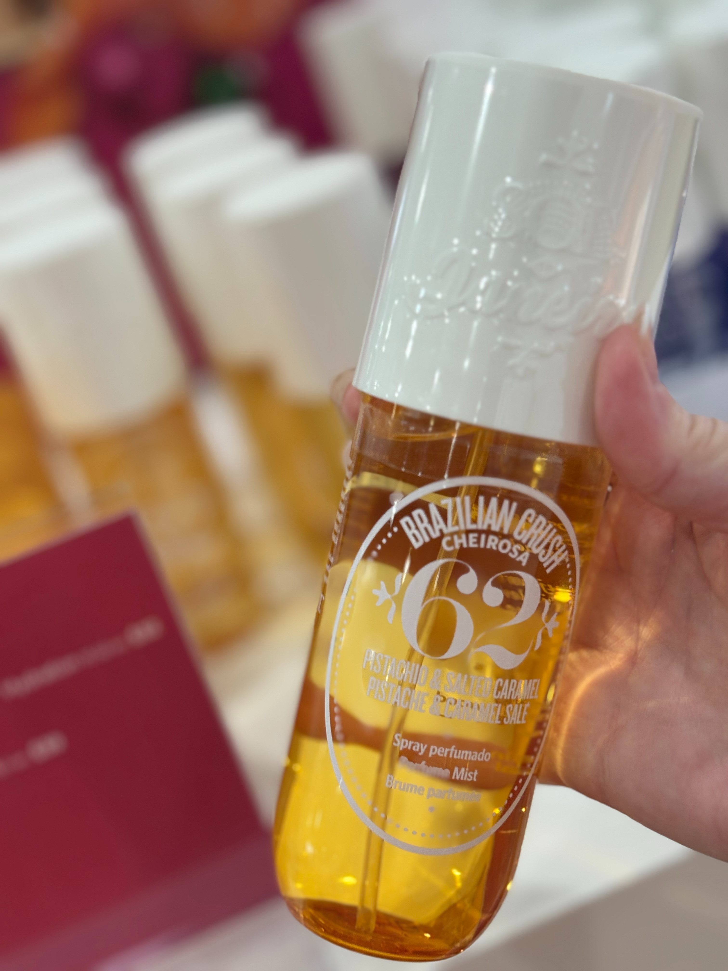 The ✨iconic✨ Sol de Janeiro Cheirosa 62 Mist — pistachio, salted caramel, warm vanilla… it’s that girl.
Perfect for gifting or grabbing one for yourself because this scent stays sold out every year.
Ulta has it in stock right now so RUN. 🧡🔥 #SolDeJaneiro #Cheirosa62 #BumBumCream #UltaBeauty #BeautyGifts #GiftGuide2025 #TrendingBeauty #FragranceMist #HolidayGiftGuide #AffordableBeauty 

 #LTKGiftGuide #LTKHoliday #LTKBeauty