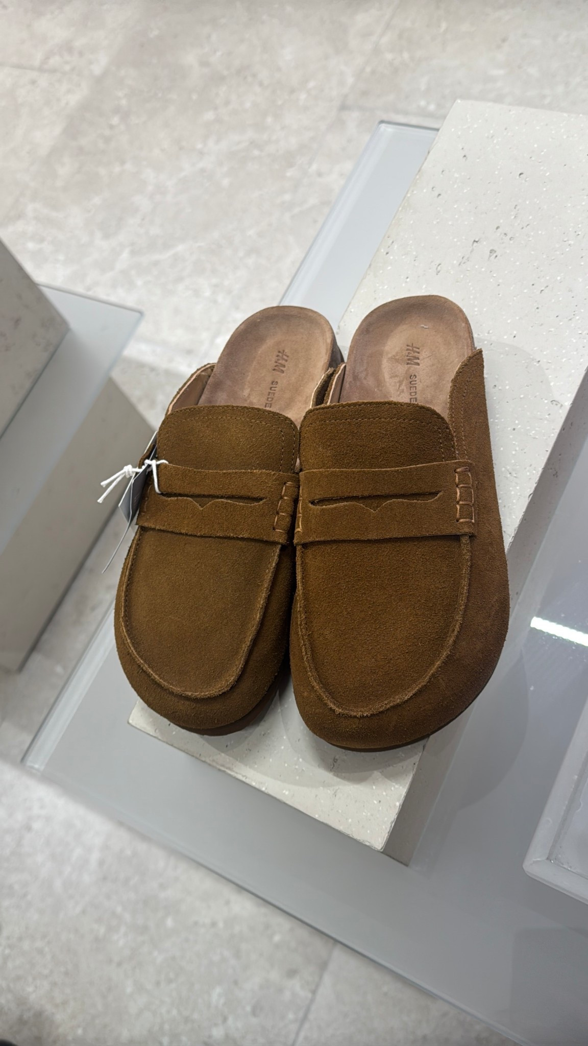Suede mules 

H&M 

#LTKFashionMonth #LTKshoes #LTKspring