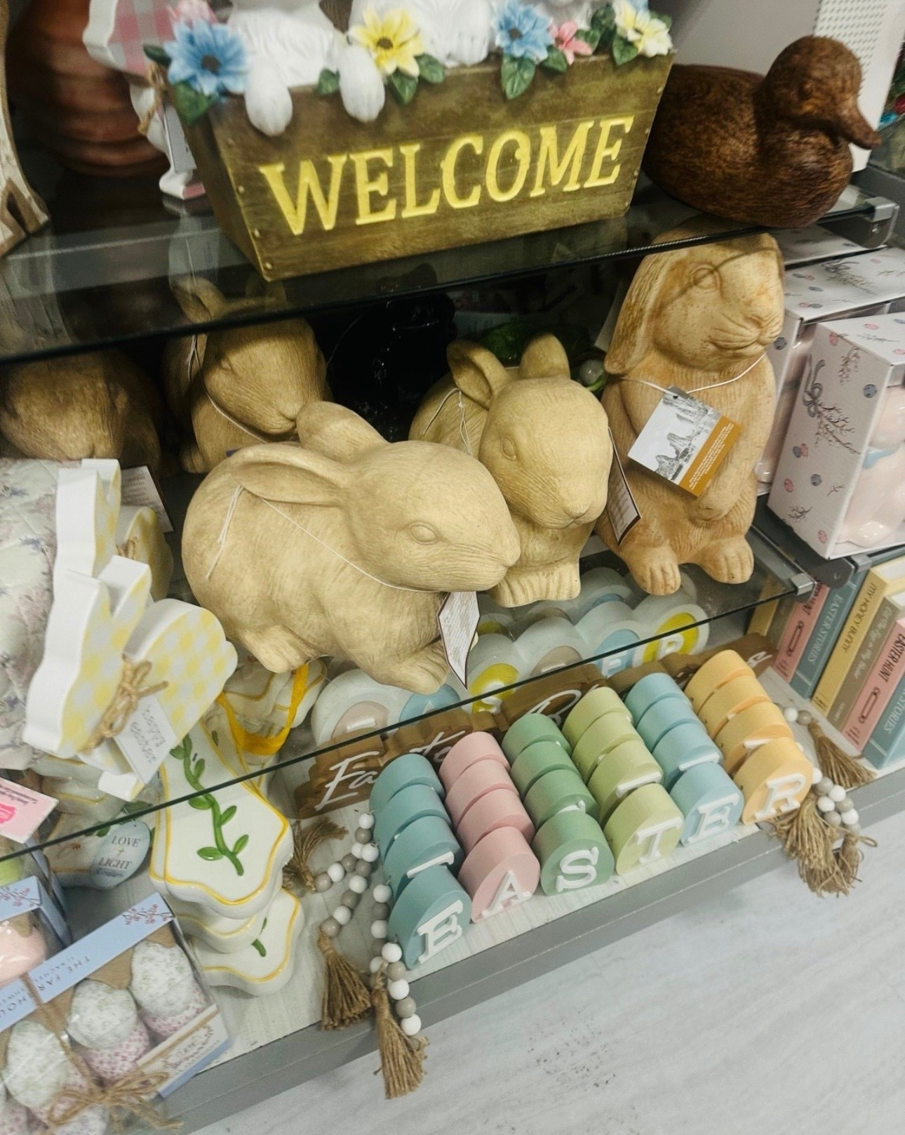 Spring home refresh is in full effect 🐰🌸 Loving these neutral bunnies mixed with soft pastel touches for the sweetest Easter vibe. Perfect for shelves, entry tables, or kids’ spaces! #LTKHome #EasterDecor #SpringRefresh

#LTKHome