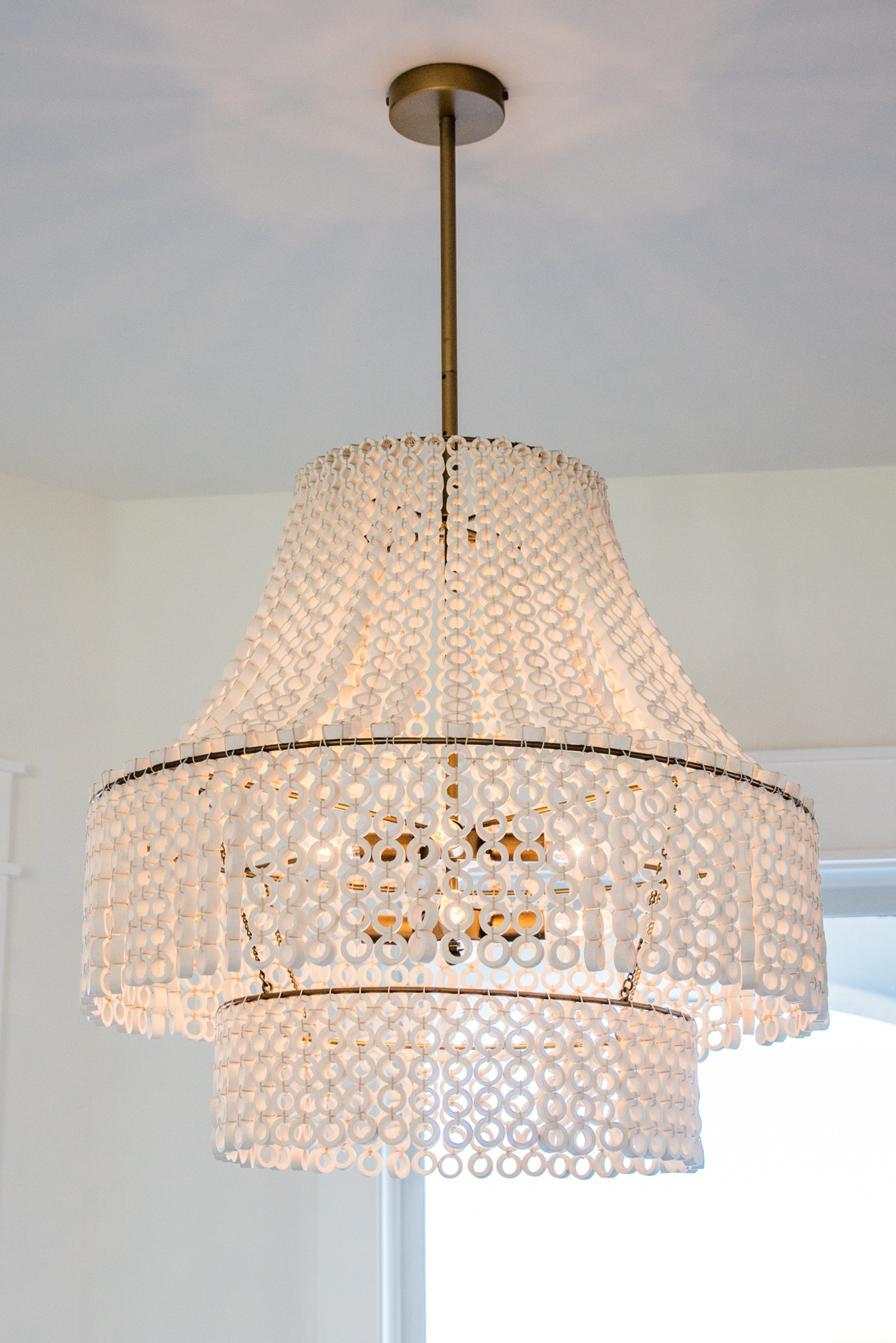 Elevating coastal elegance with the Hannie 8-Light Chandelier by ARTERIORS. Its oversized presence and intricate white wood beading add a touch of sophistication and warmth to this seaside space. The perfect balance of craftsmanship and coastal charm! #CoastalLiving #ArteriorsLighting #StatementChandelier #BeachHouseDesign #InteriorInspo #LightingGoals #HandCarvedDetails #ChicCoastalVibes #SophisticatedSpaces #DesignInspo



#LTKHome
