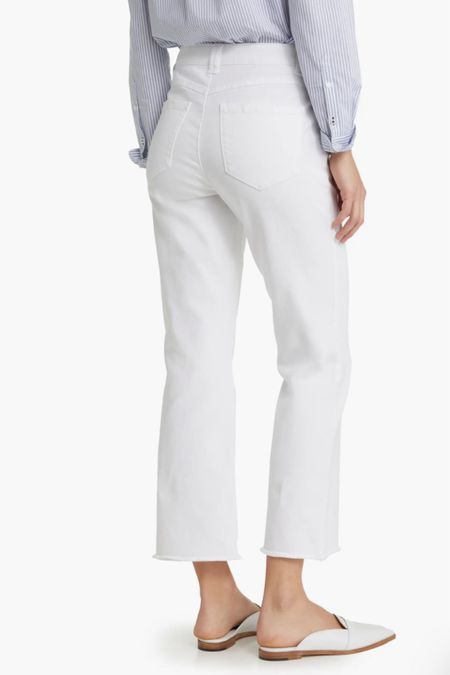The BEST white jeans!

#LTKFindsUnder100