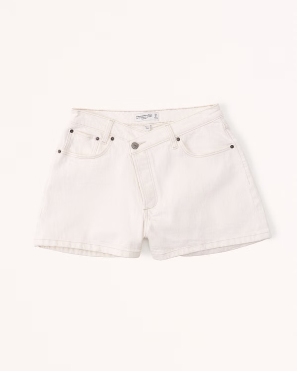 Curve Love High Rise 90s Cutoff Shorts | Abercrombie & Fitch (US)