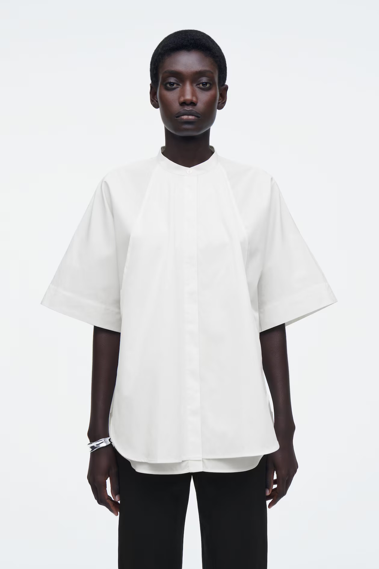 CHEMISE OVERSIZE À OURLET ARRONDI EN COTON - BLANC | COS (EU)