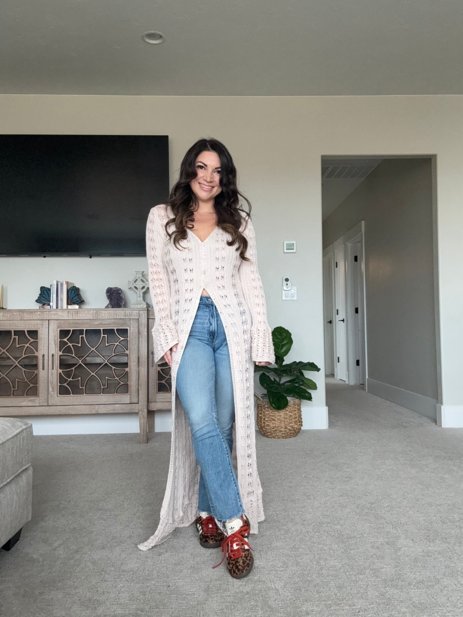 The easiest transitional layer you’ll live in 🤍 airy, cozy, and from Amazon 

#TransitionalStyle
#LayeringSeason
#LightLayers
#SpringLayers
#SeasonalStyle
#EverydayOutfit
#EffortlessStyle

#LTKSeasonal #LTKmomlife #LTKPetite