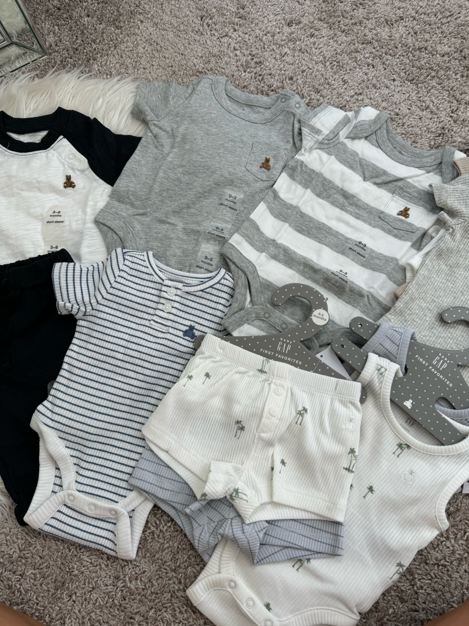 Picked up the cutest baby boy outfits from GAP 🥹🫶🏼

#LTKSaleAlert #LTKFindsUnder50 #LTKStyleTip