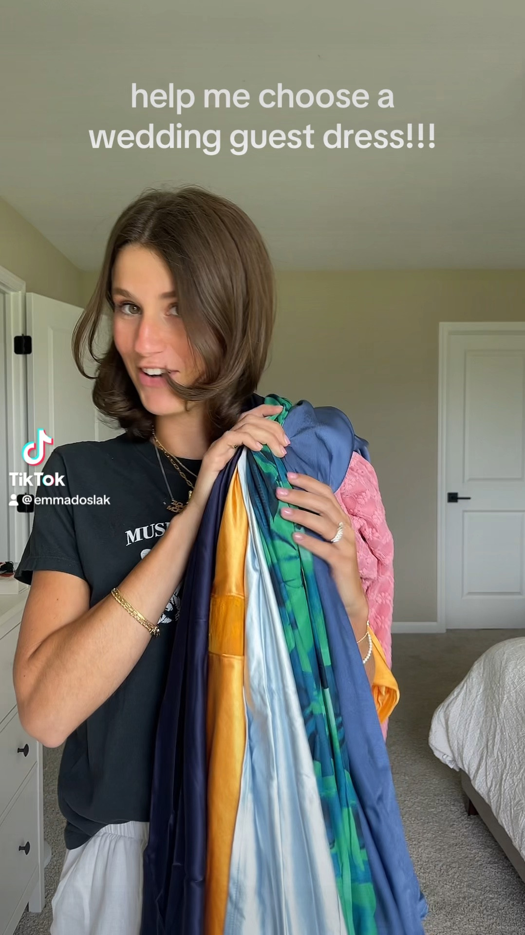 I ordered XS in all dresses! & heels TTS 