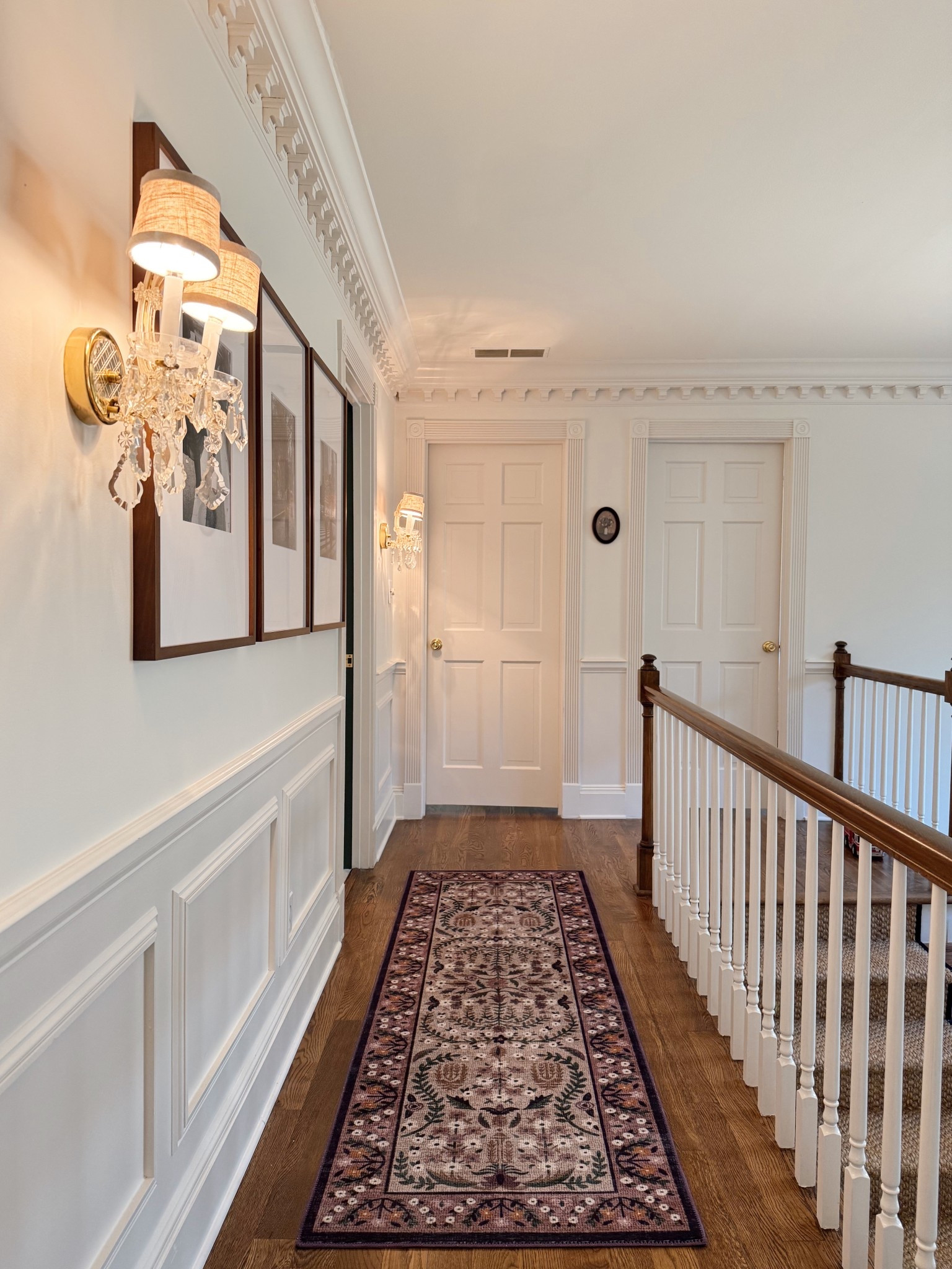 A hallway refresh for the spaces that seem to be easily forgotten! 🤍