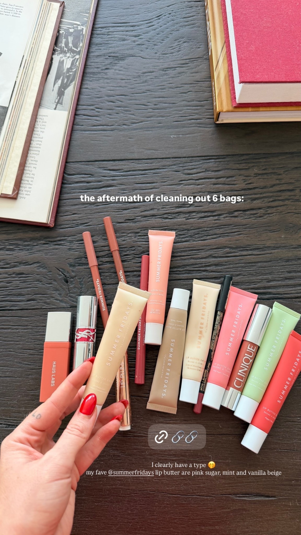 the aftermath of cleaning out 6 bags:  I clearly have a type 🤭 
my fave @summerfridays lip butter are pink sugar, mint and vanilla beige