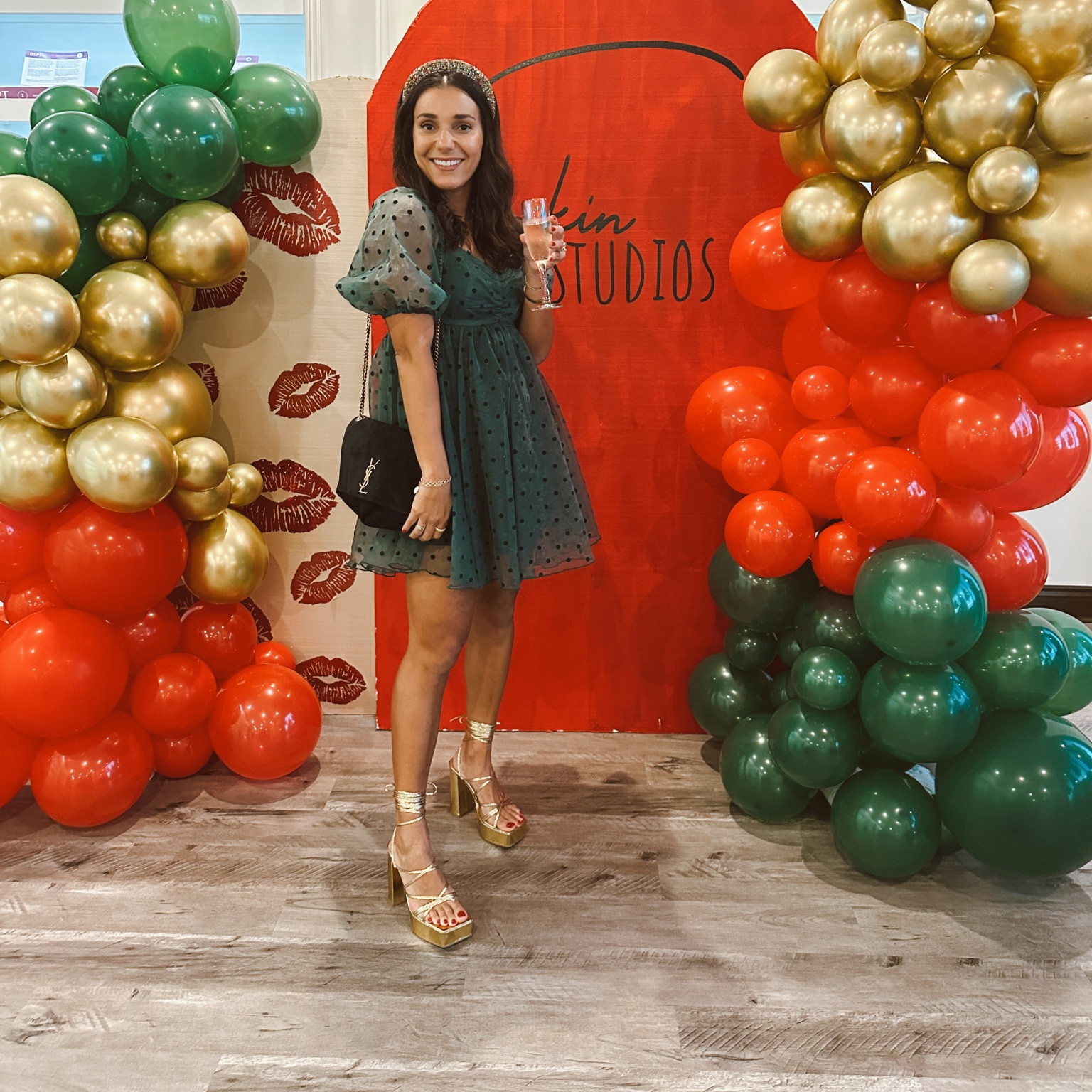 Let the festivities commence 🎄✨🍾

#LTKHoliday