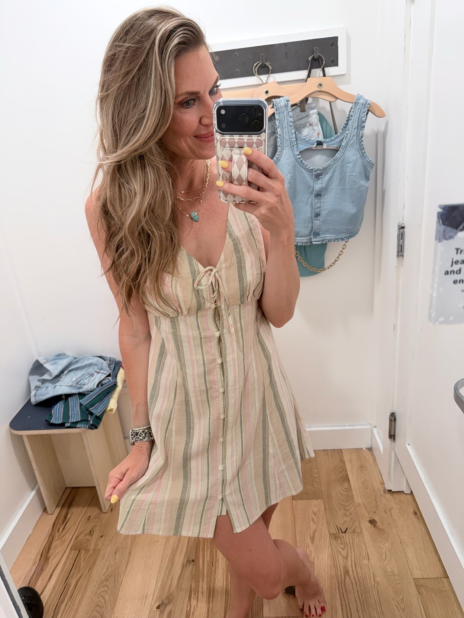 Stunning button up mini dress from American Eagle!